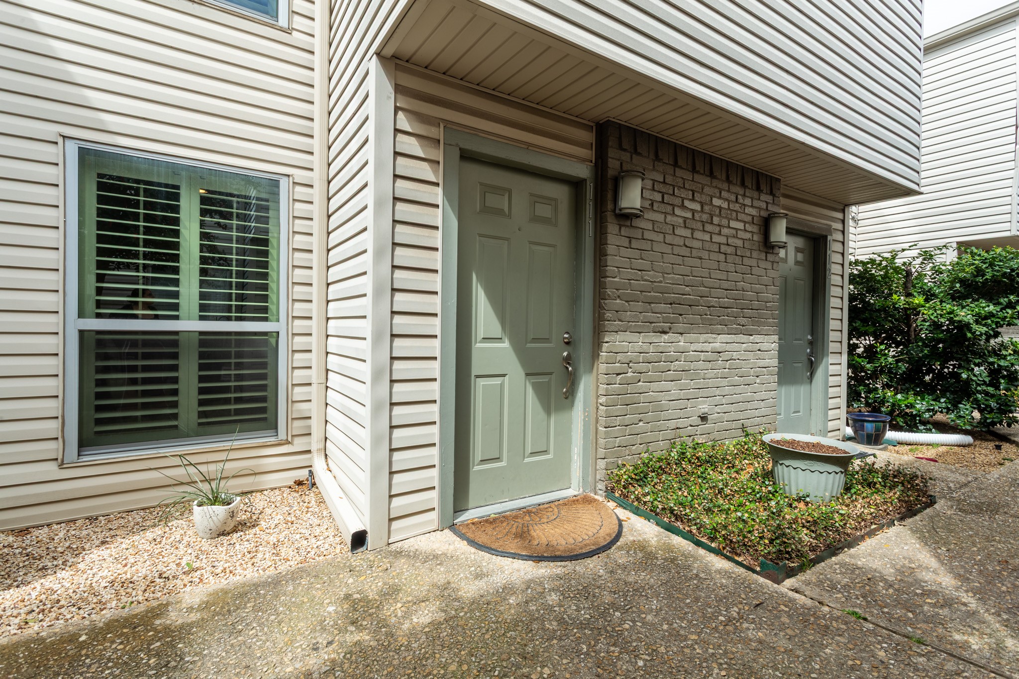 4224 RAWLINS Street 111