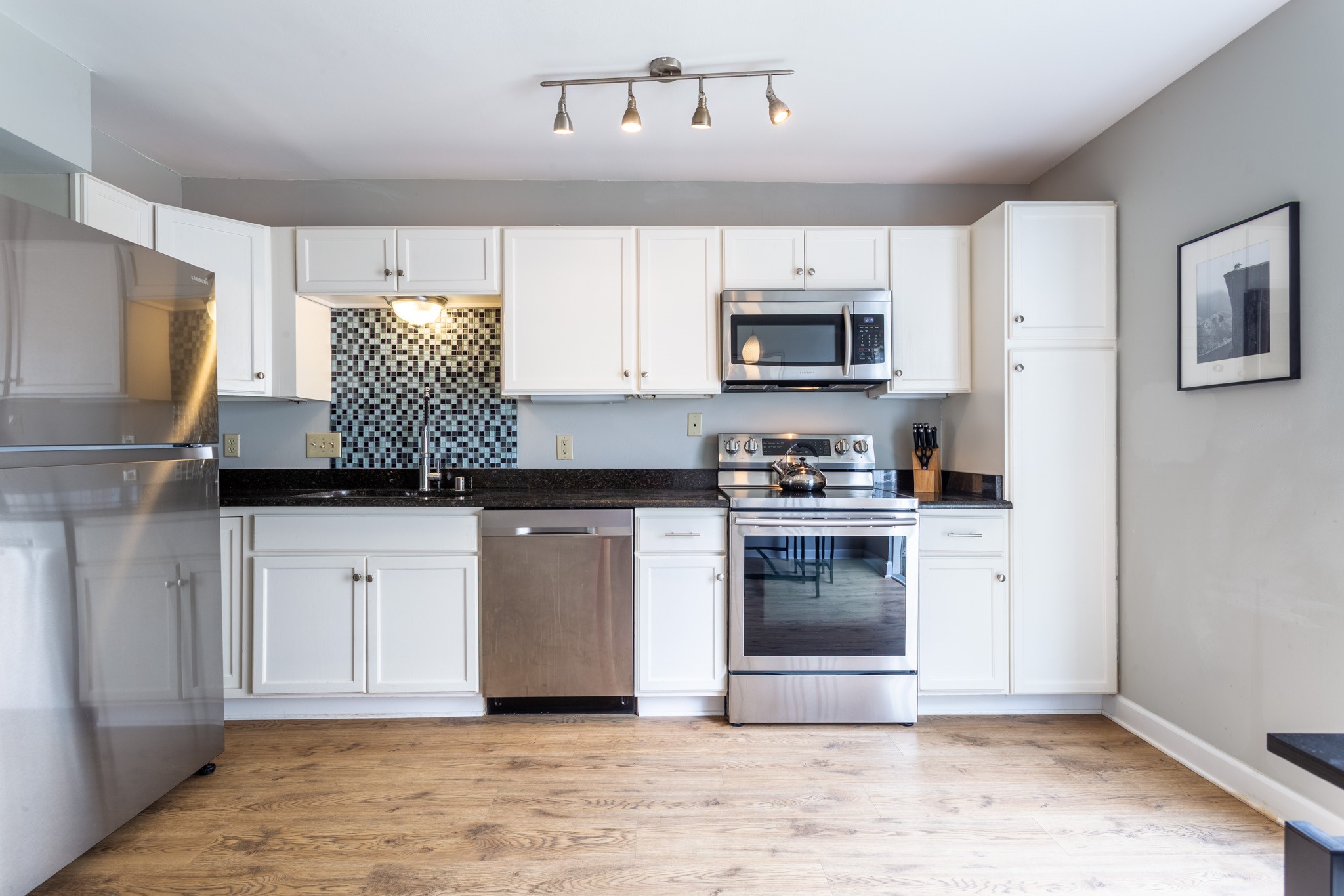4224 RAWLINS Street 111