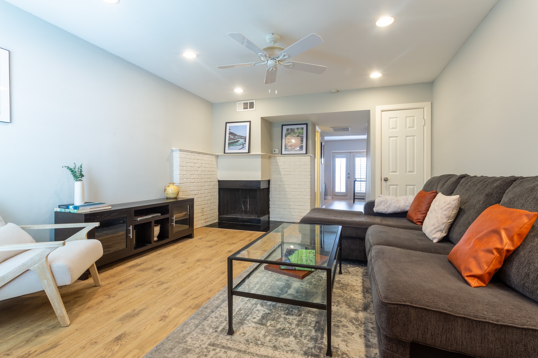 4224 RAWLINS Street 111