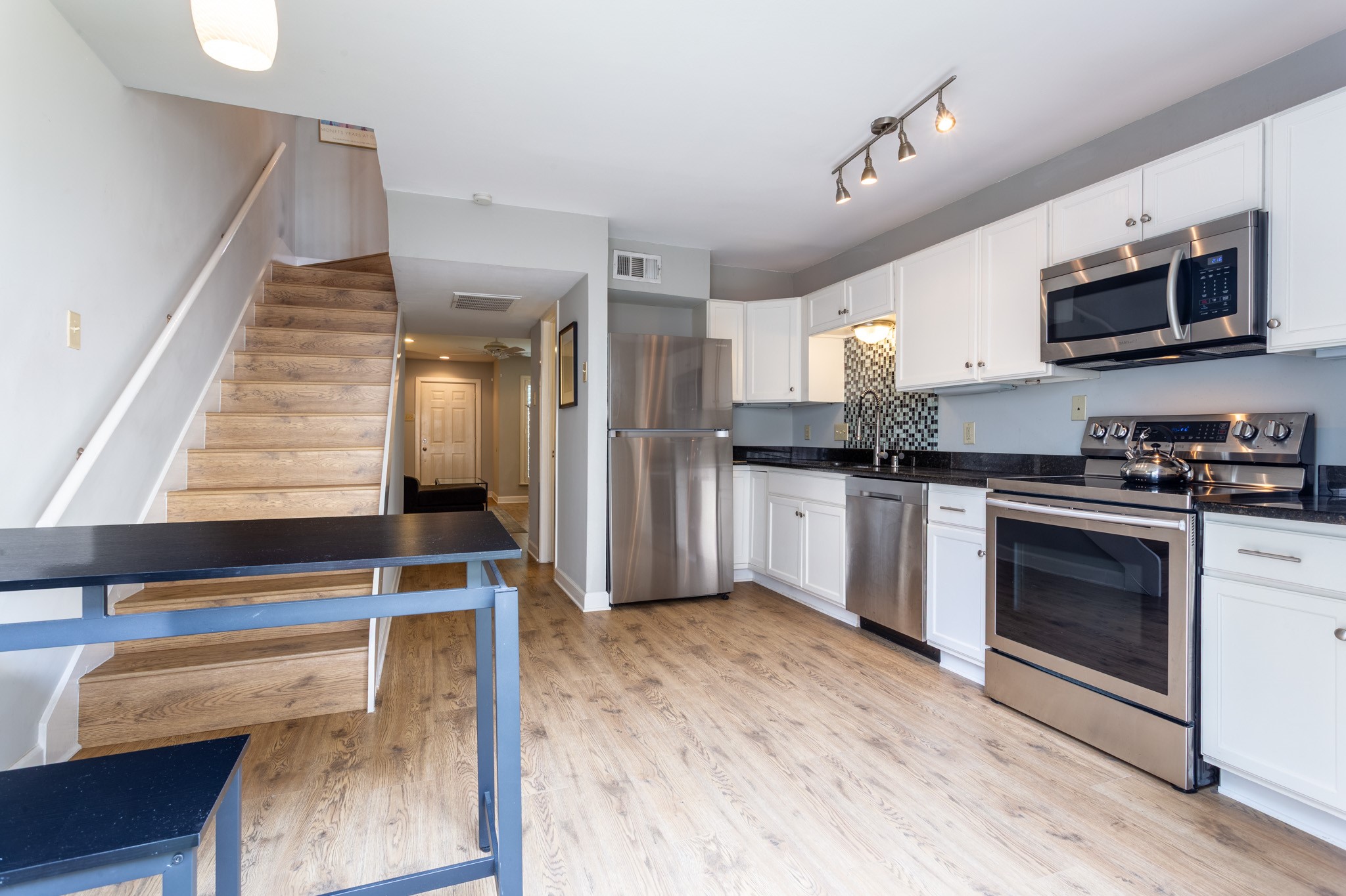 4224 RAWLINS Street 111