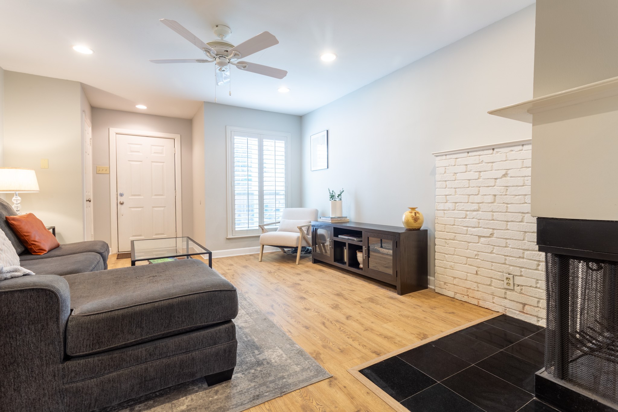 4224 RAWLINS Street 111