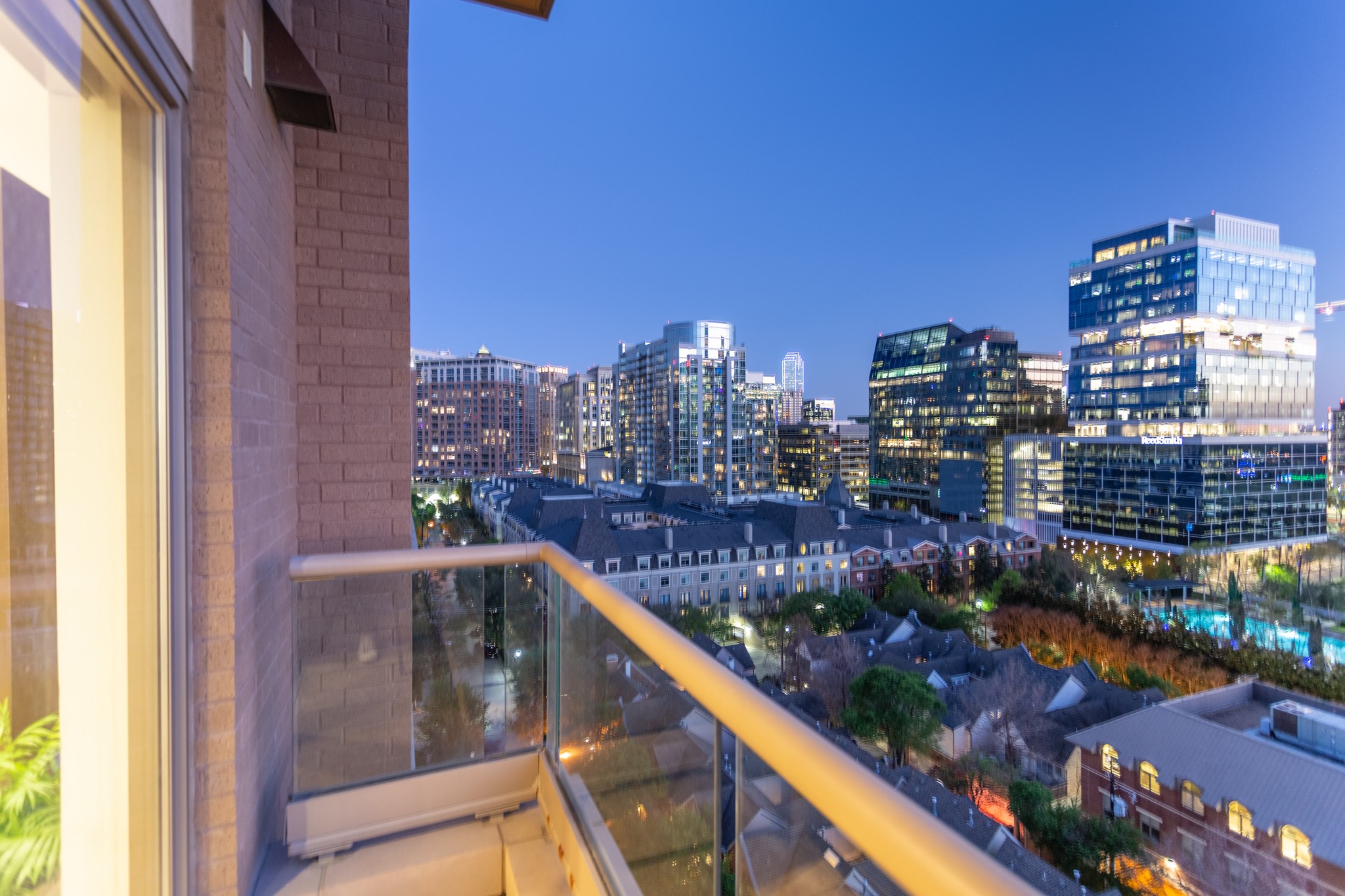 2300 WOLF Street 15C