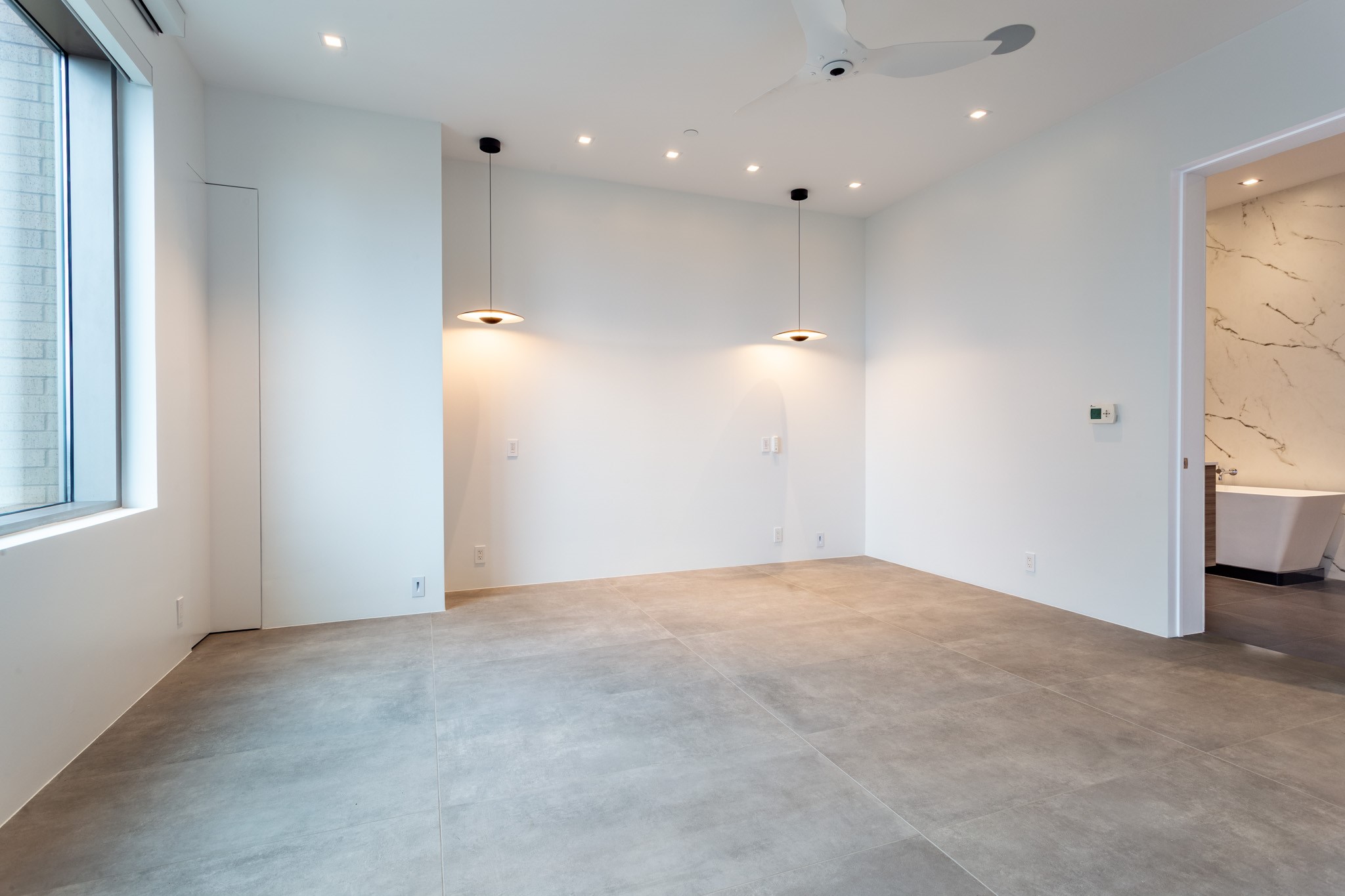 2300 WOLF Street 15C