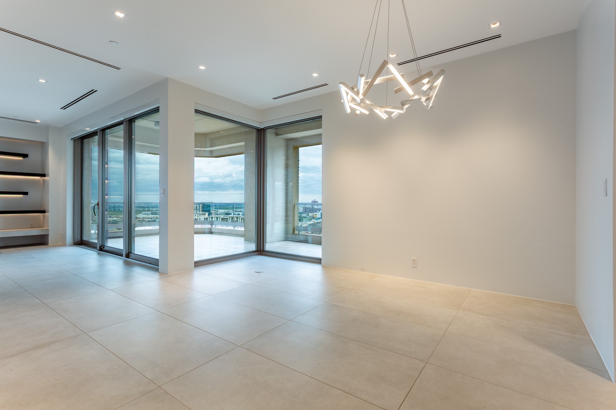 2300 WOLF Street 15C