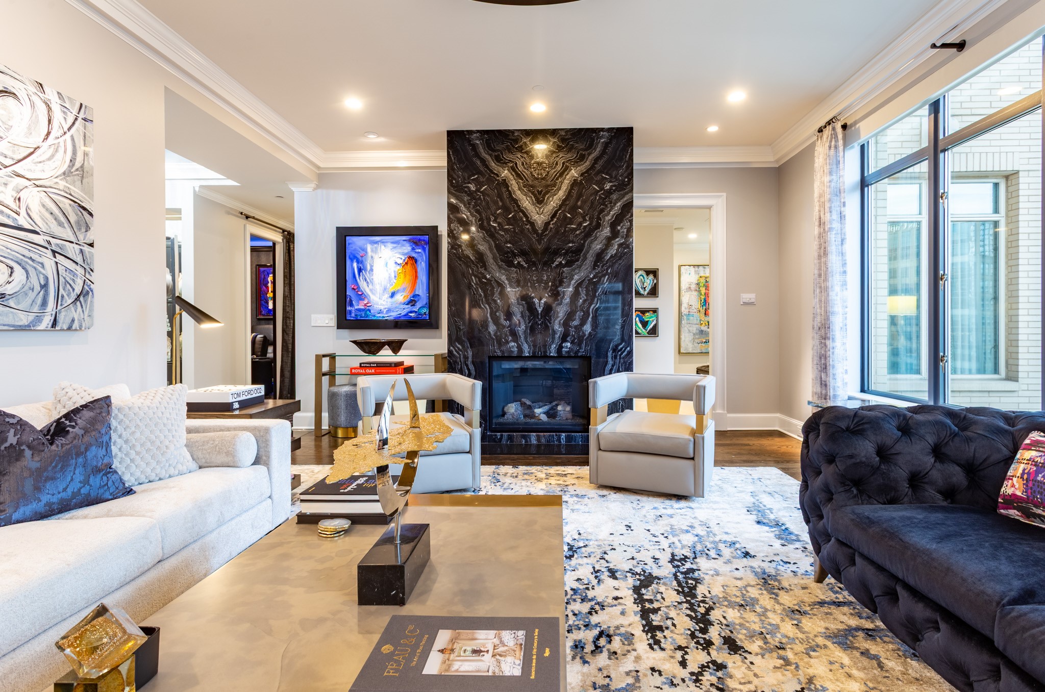 2525 N PEARL Street 1403