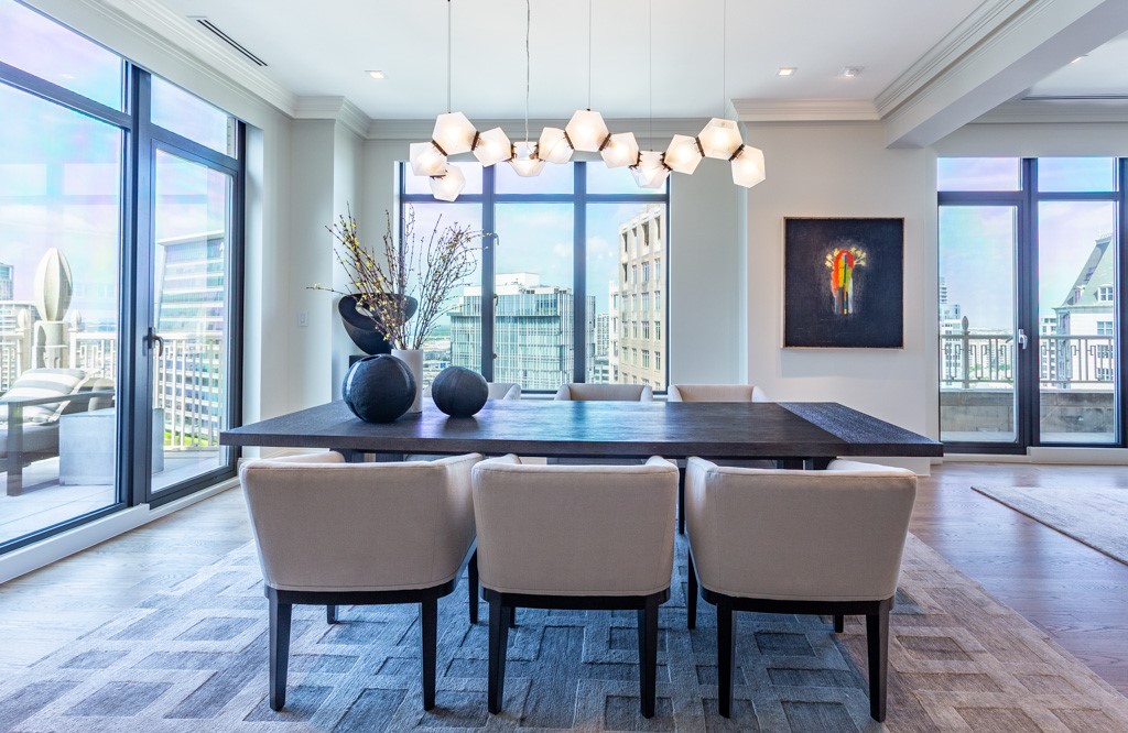 2525 N PEARL Street 1804