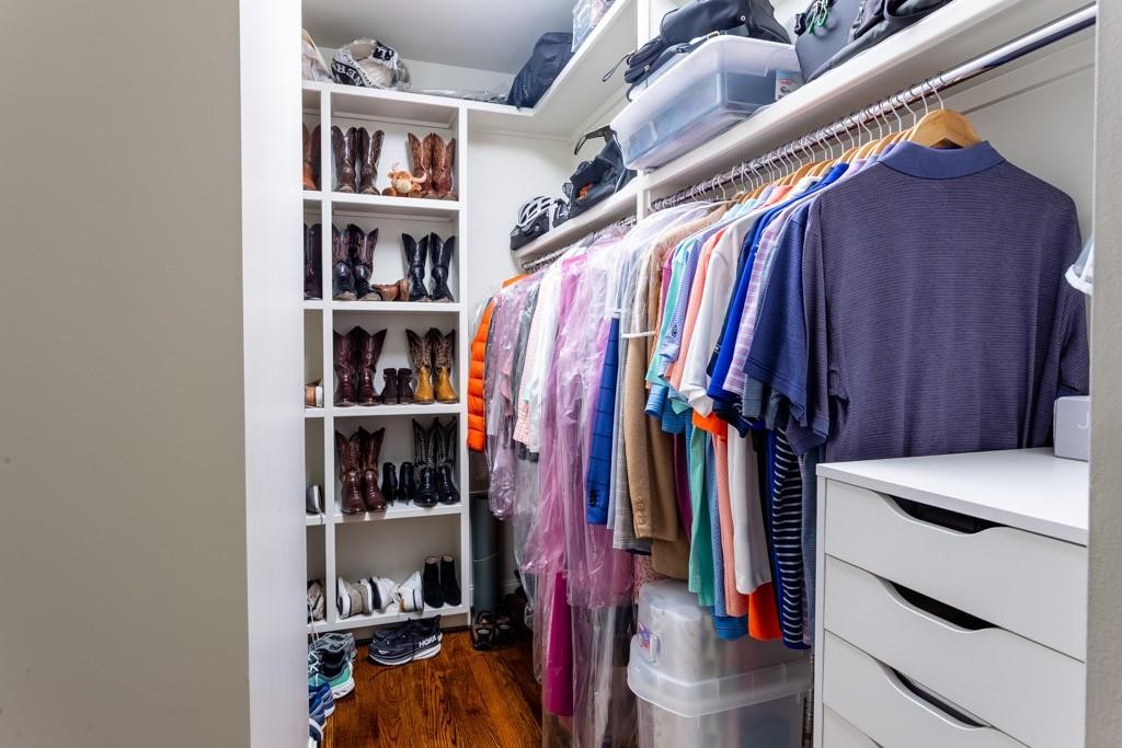 2525 N PEARL Street 1201