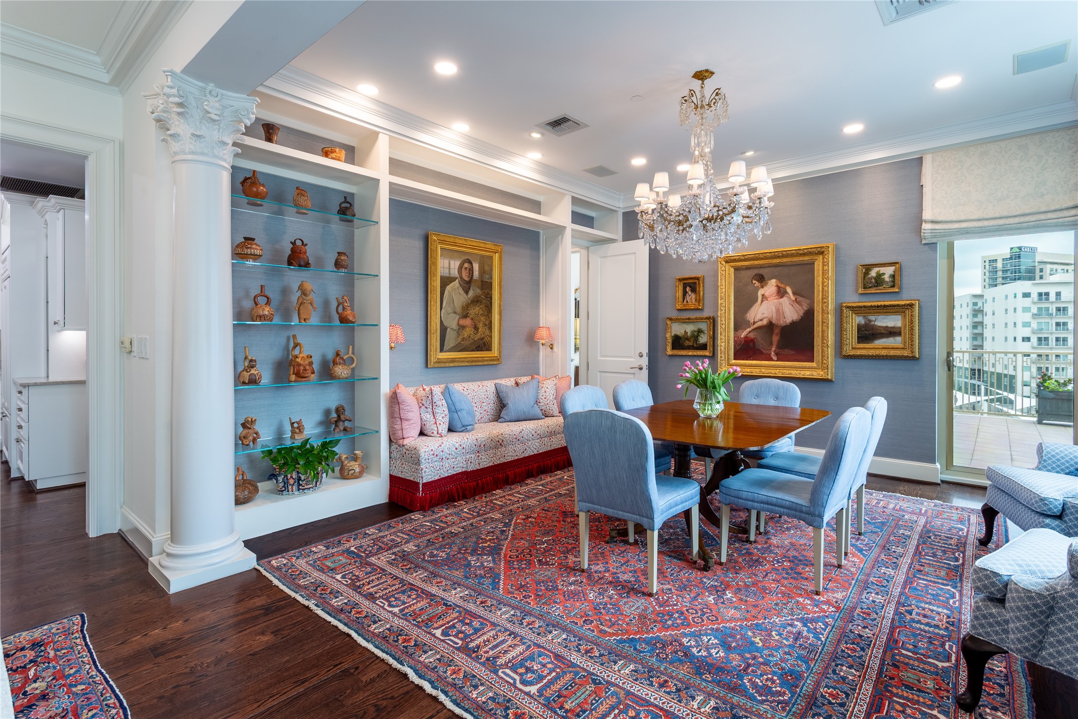 2525 N PEARL Street 1004