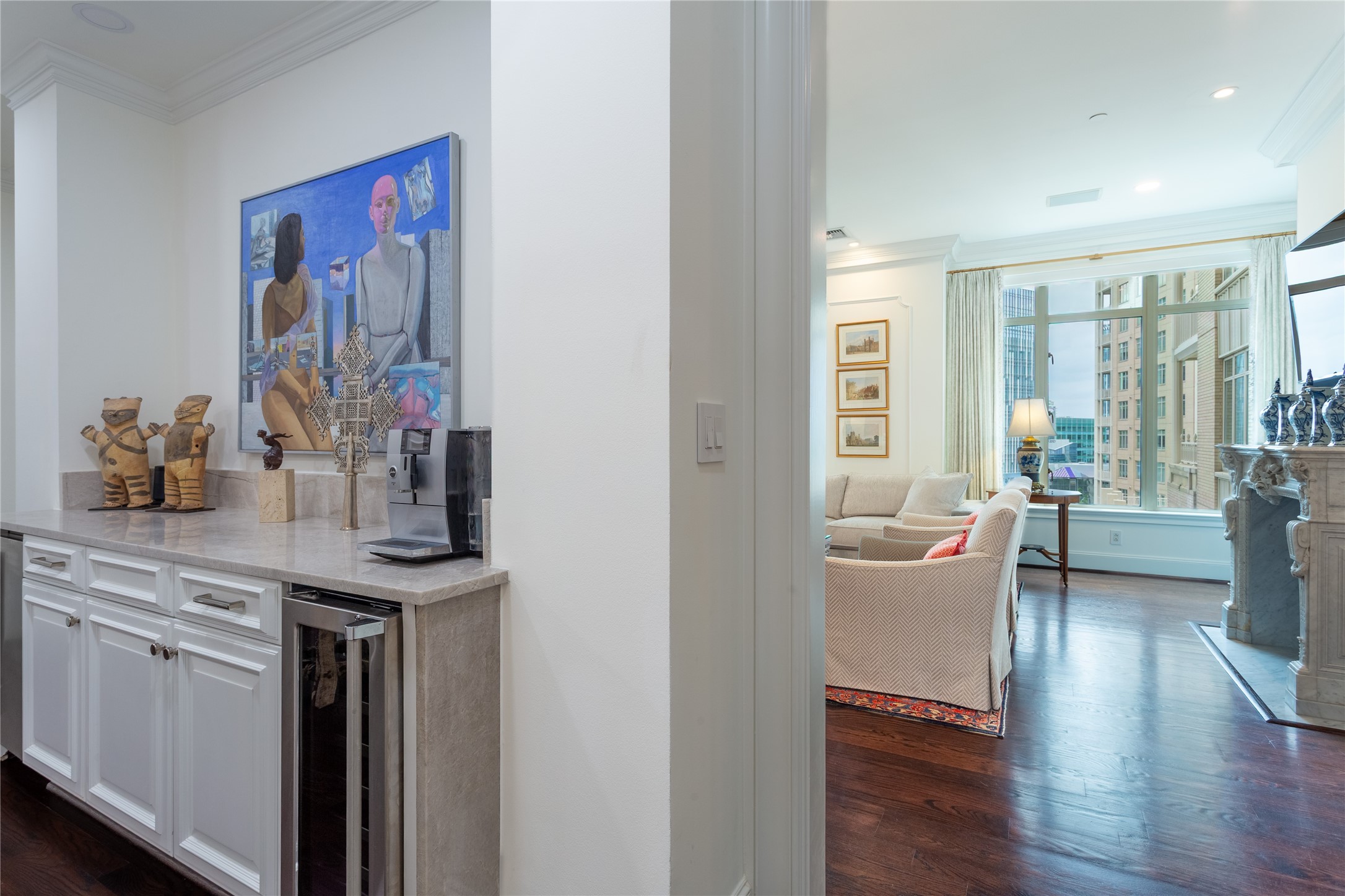 2525 N PEARL Street 1004