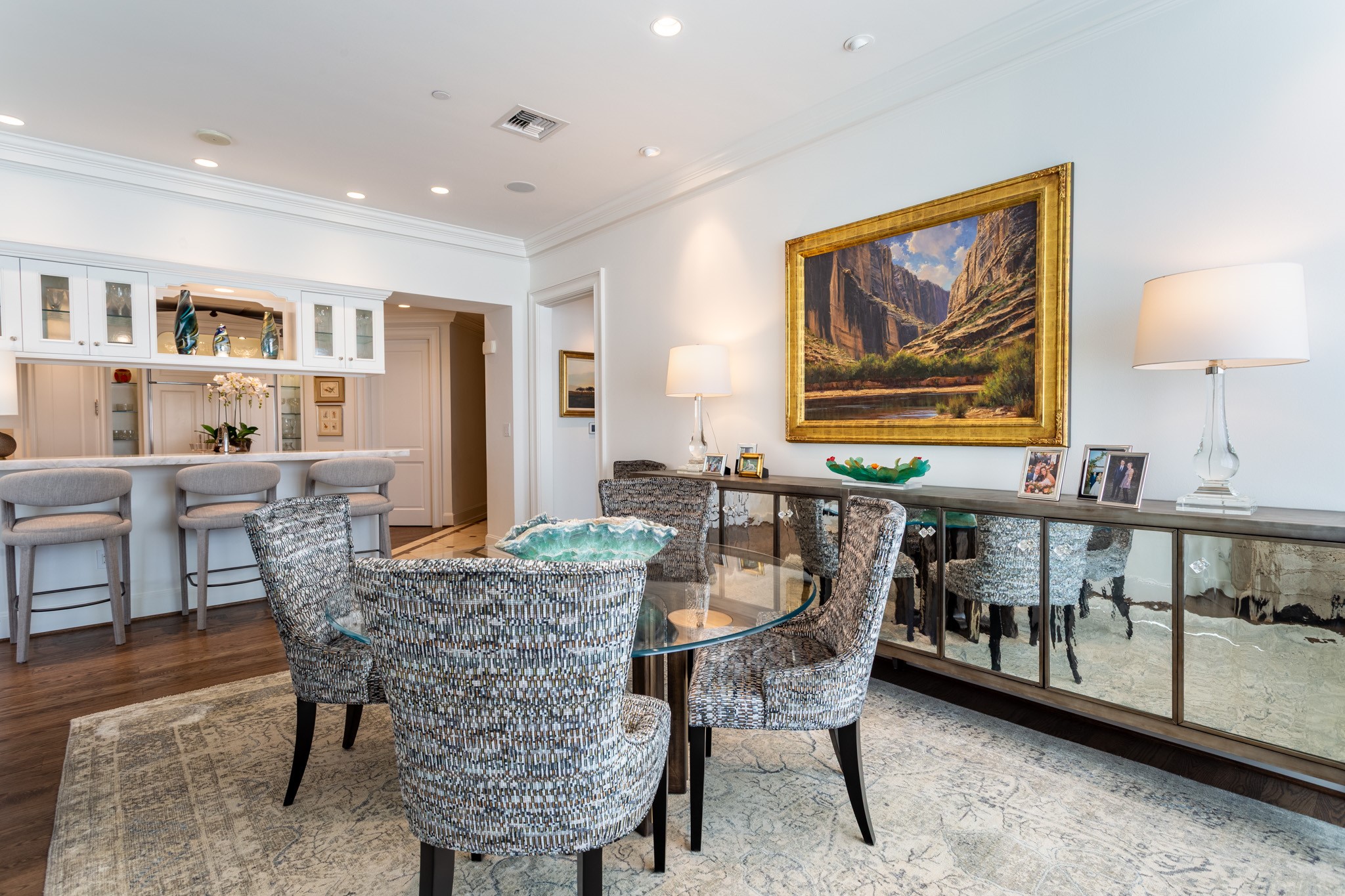 2525 N PEARL Street 1005