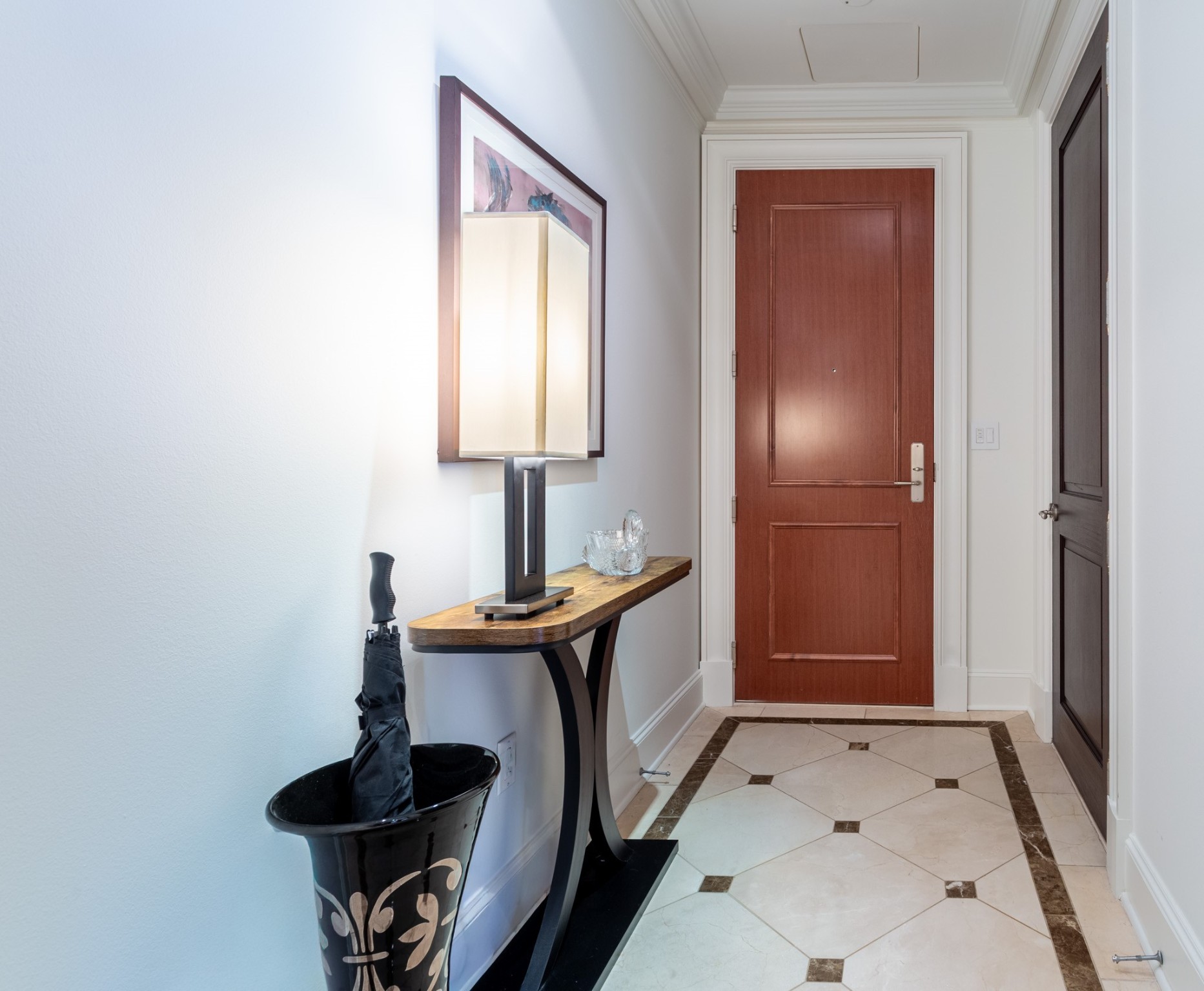 2525 N PEARL Street 1005