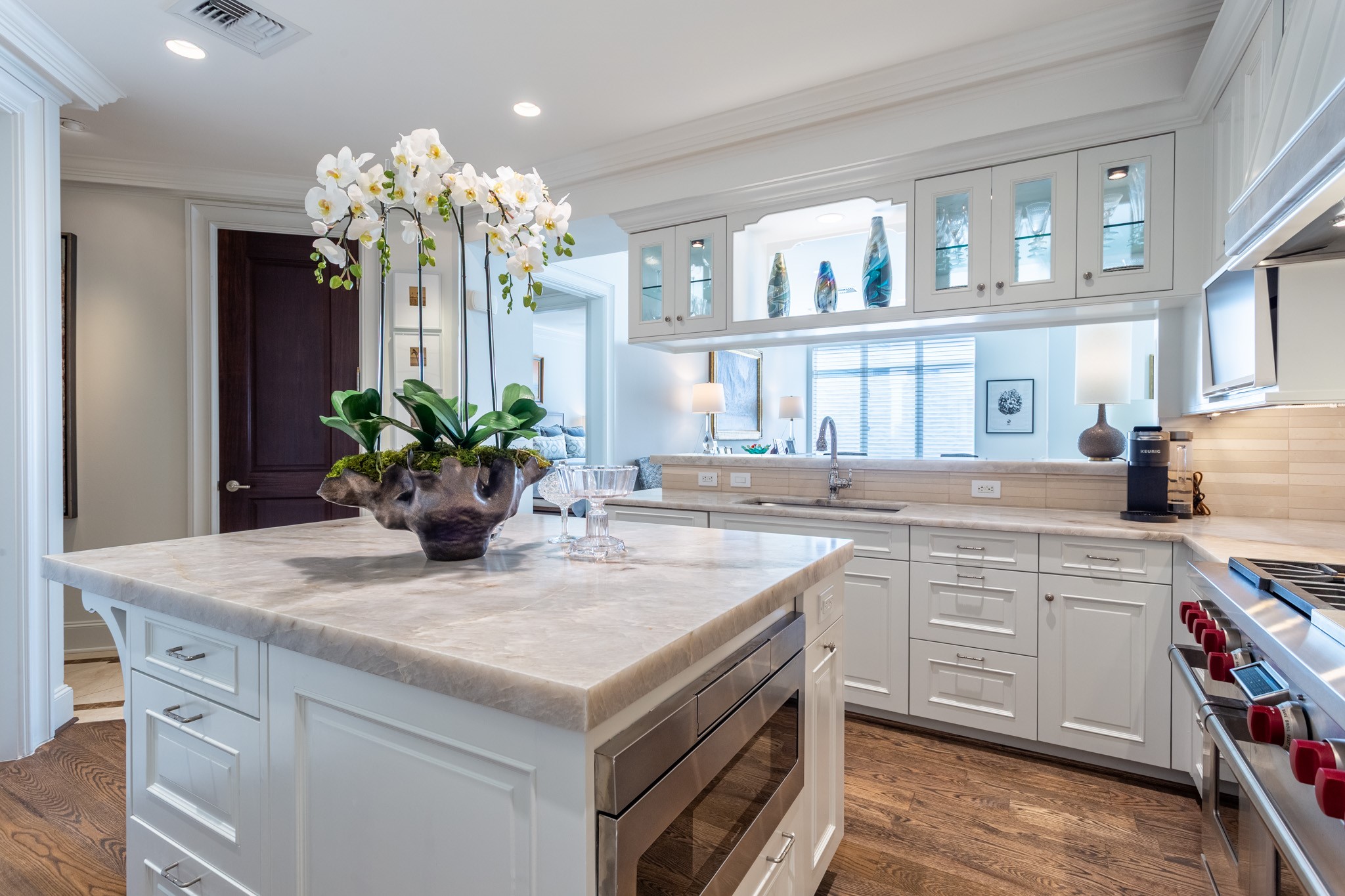 2525 N PEARL Street 1005