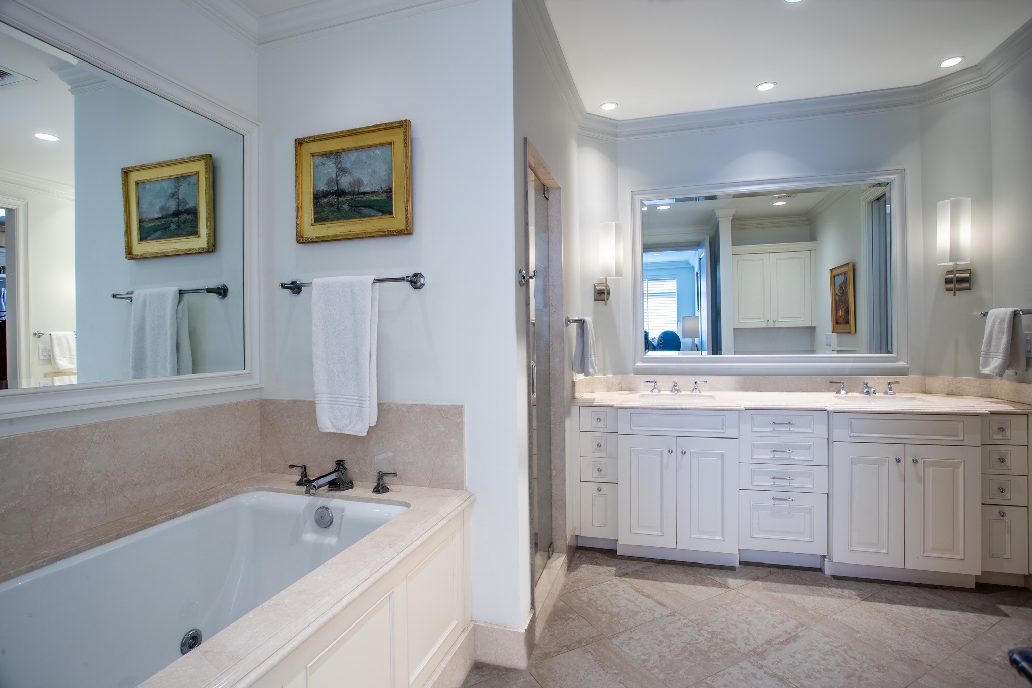 2525 N PEARL Street 1005