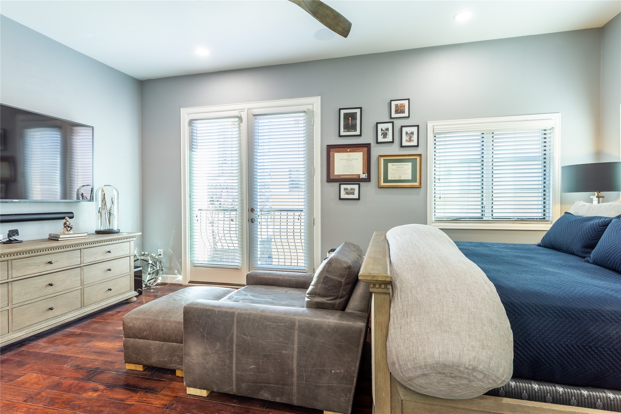 3210 CARLISLE Street 36