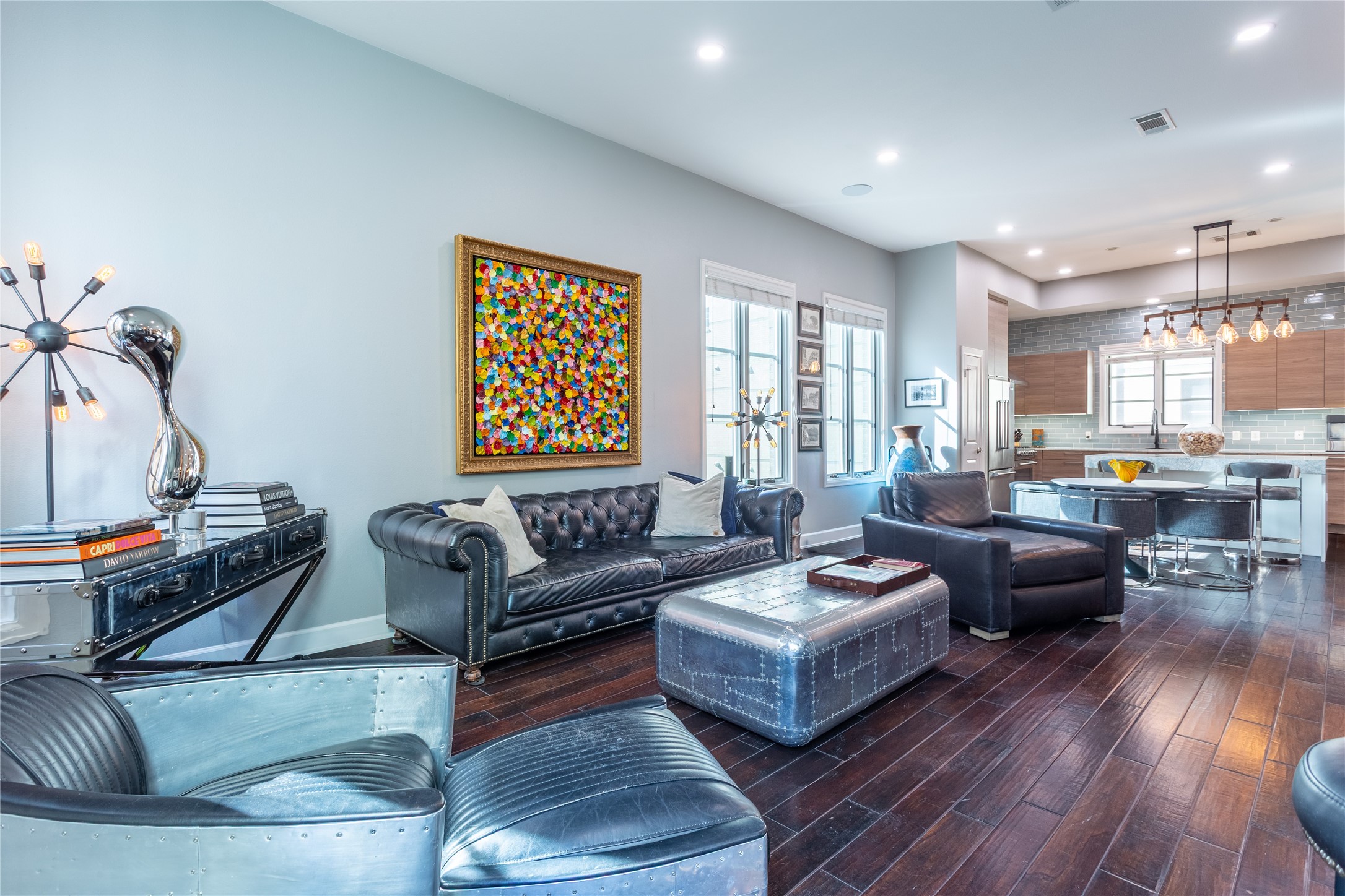 3210 CARLISLE Street 36