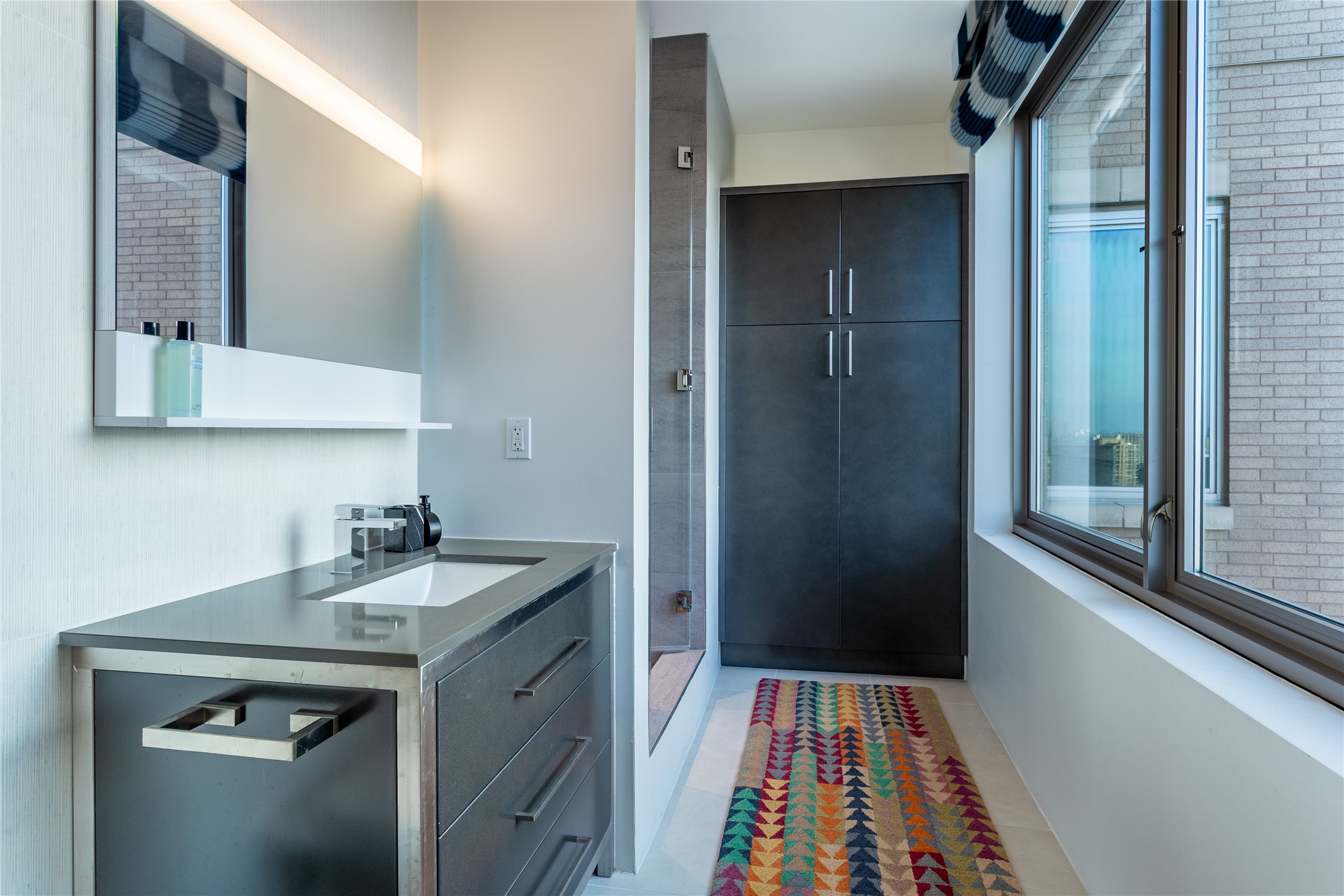 2300 WOLF Street 18A