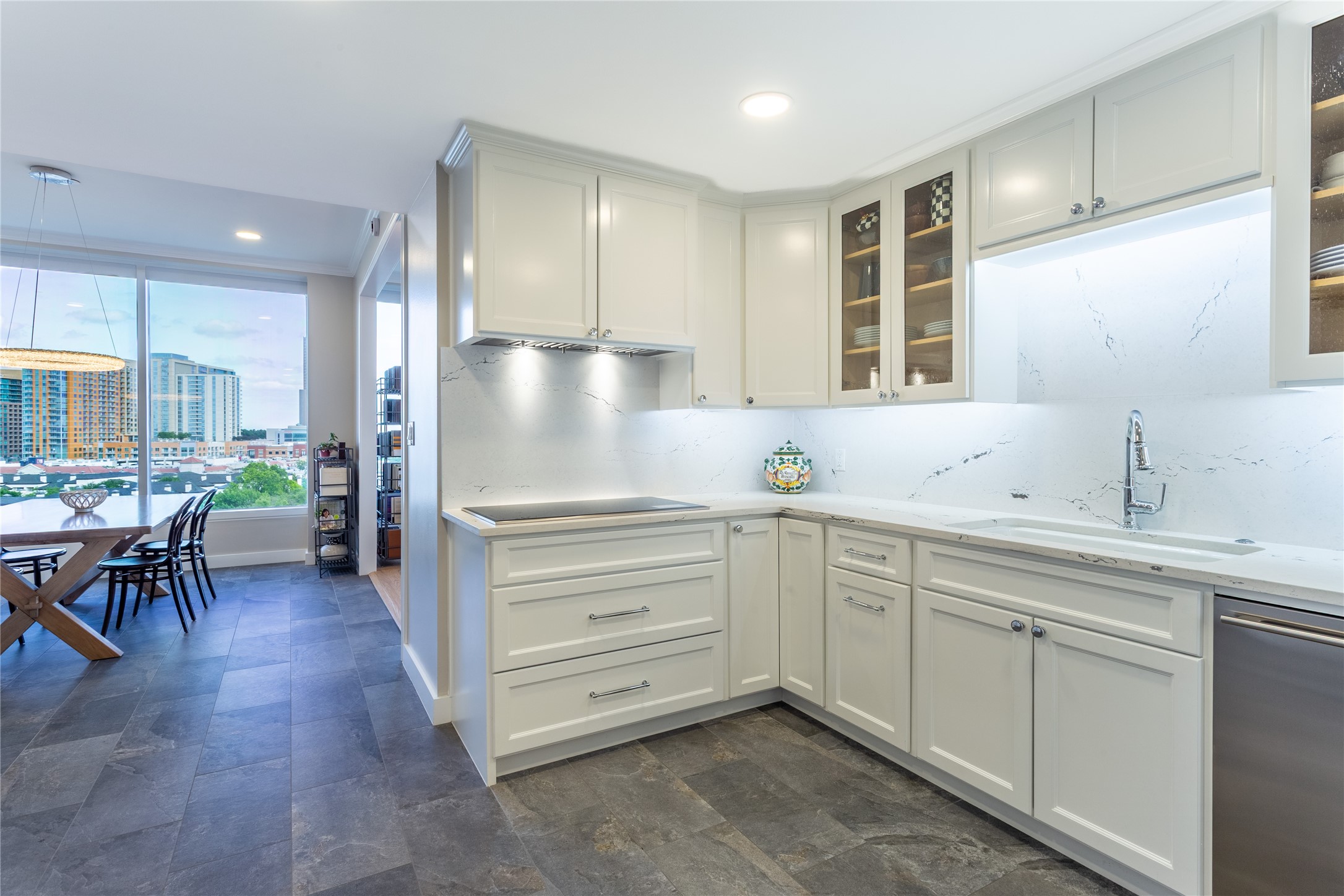 3510 TURTLE CREEK Boulevard 11F