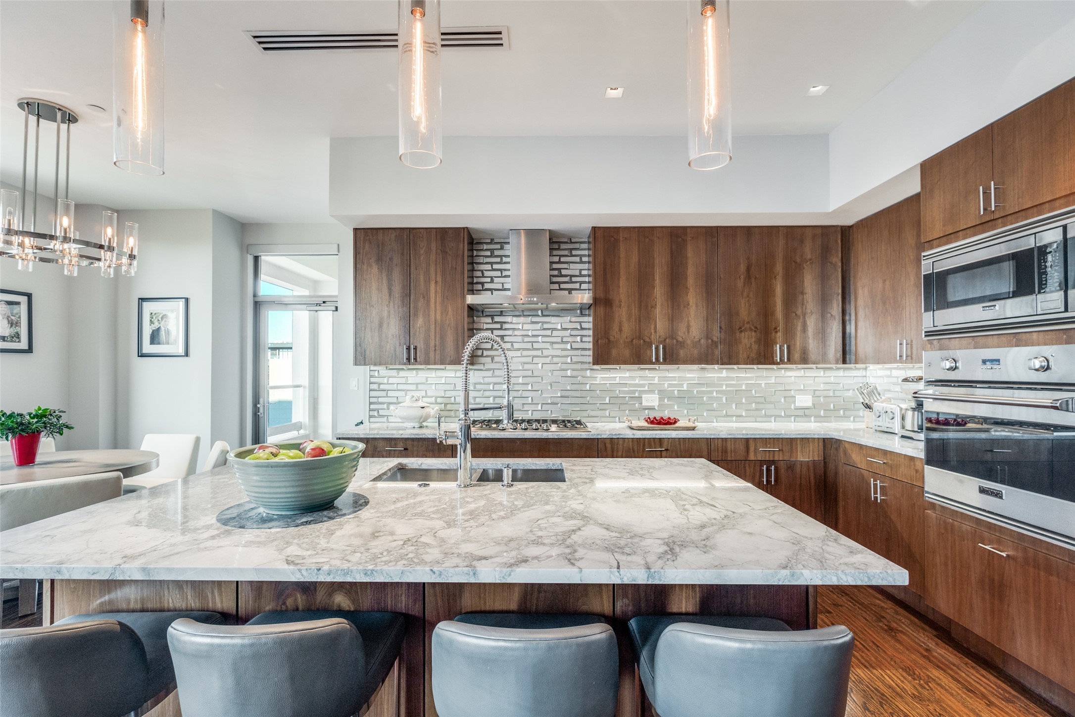 2300 Wolf Street 10-D