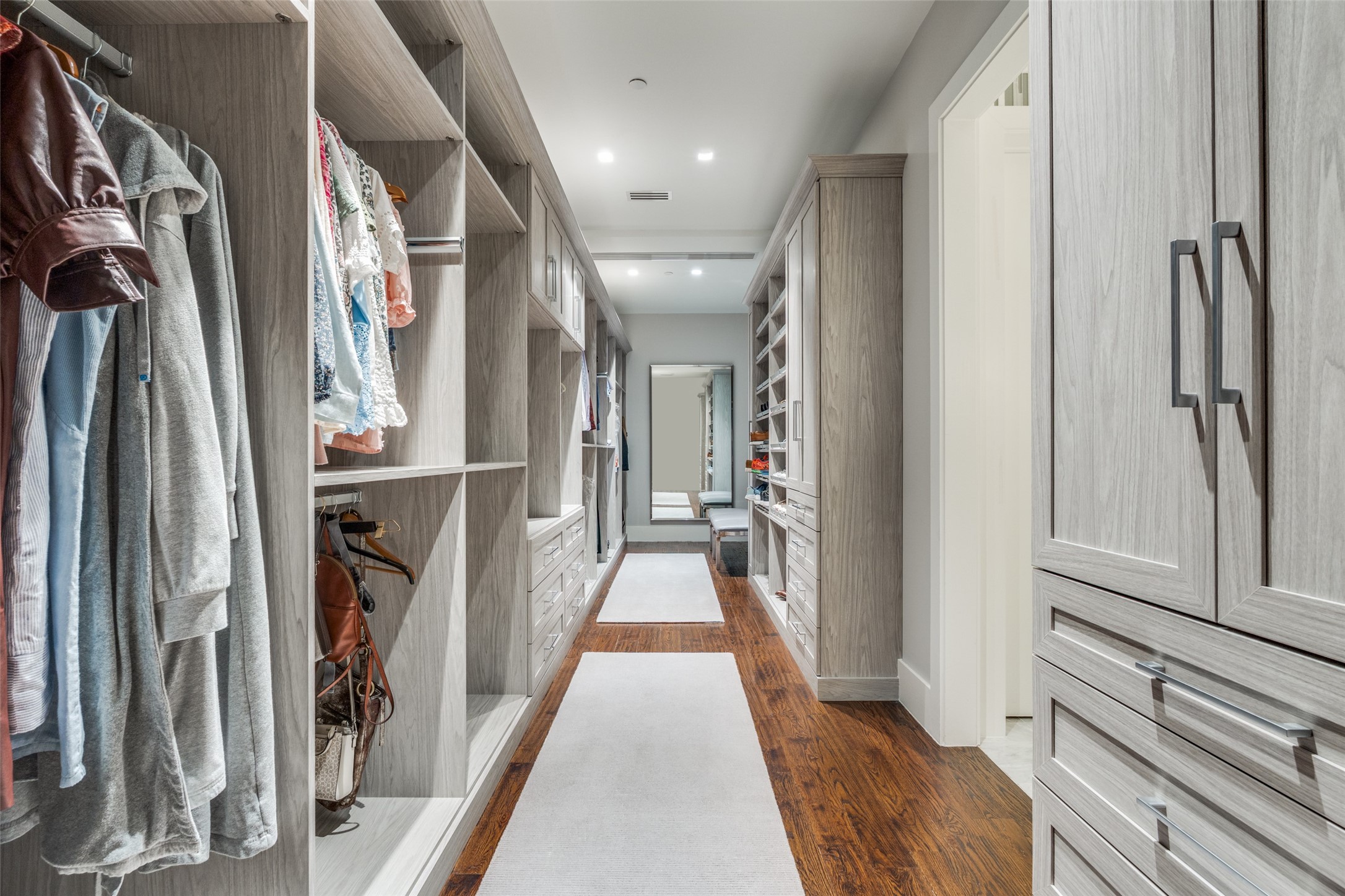 2300 Wolf Street 10-D