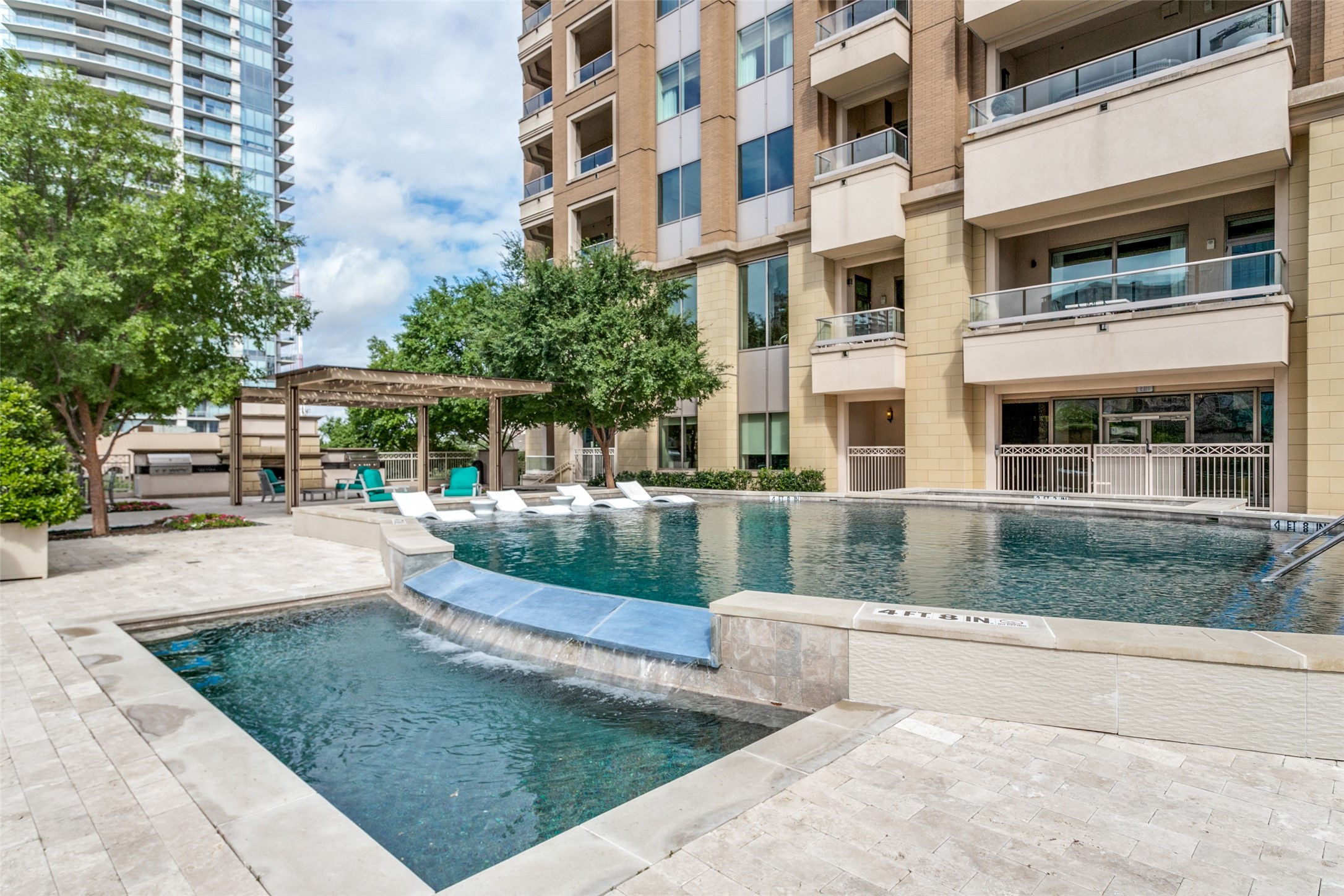 2300 Wolf Street 10-D