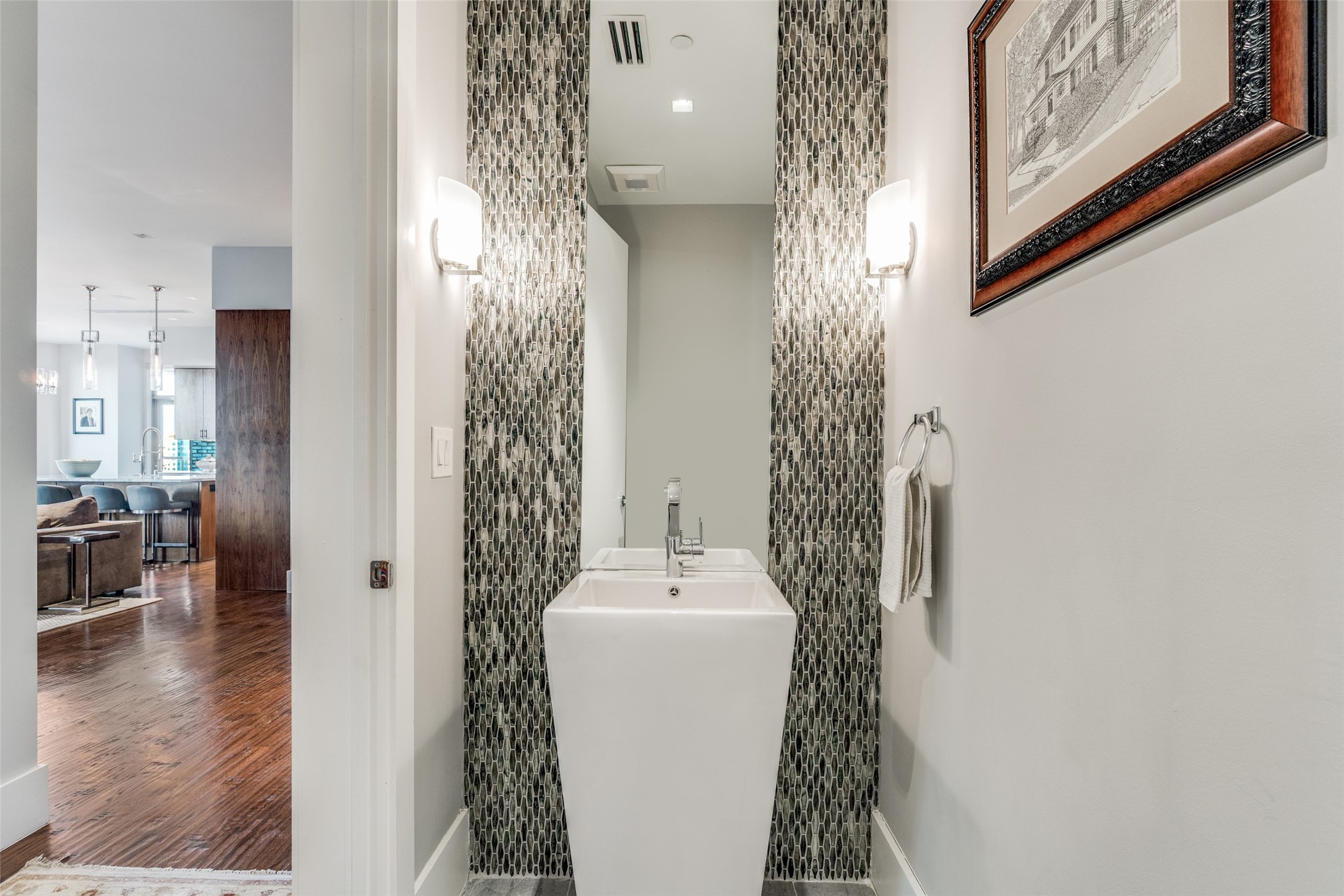 2300 Wolf Street 10-D