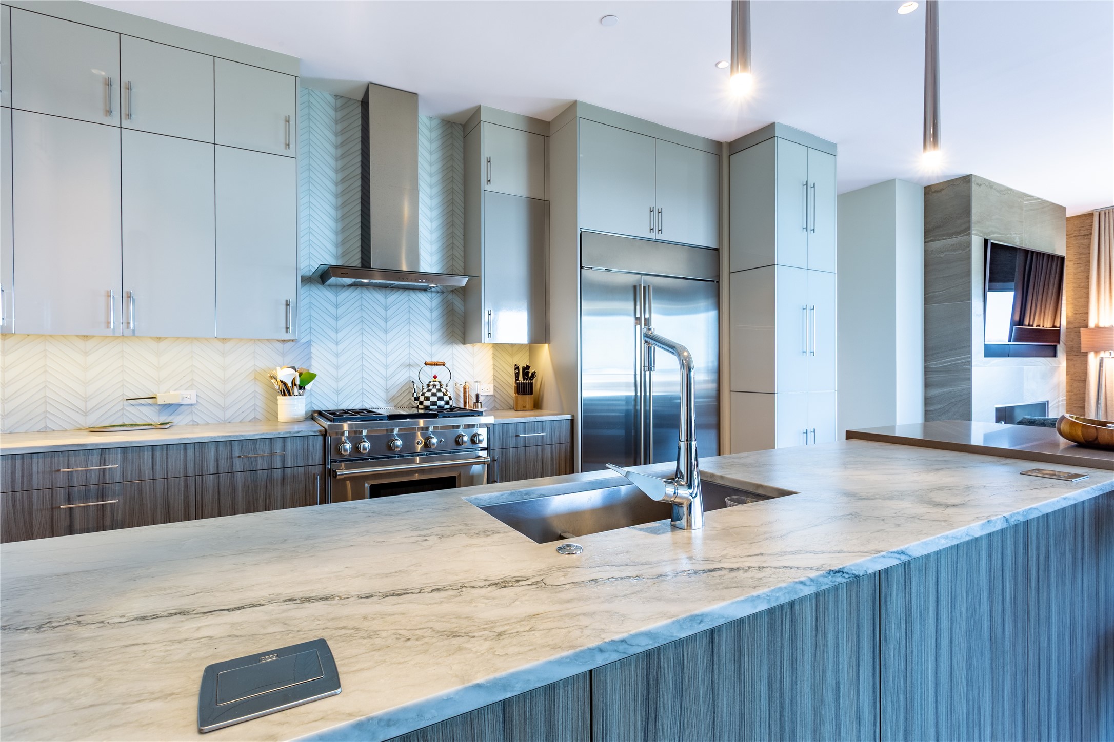 2300 WOLF Street 14C