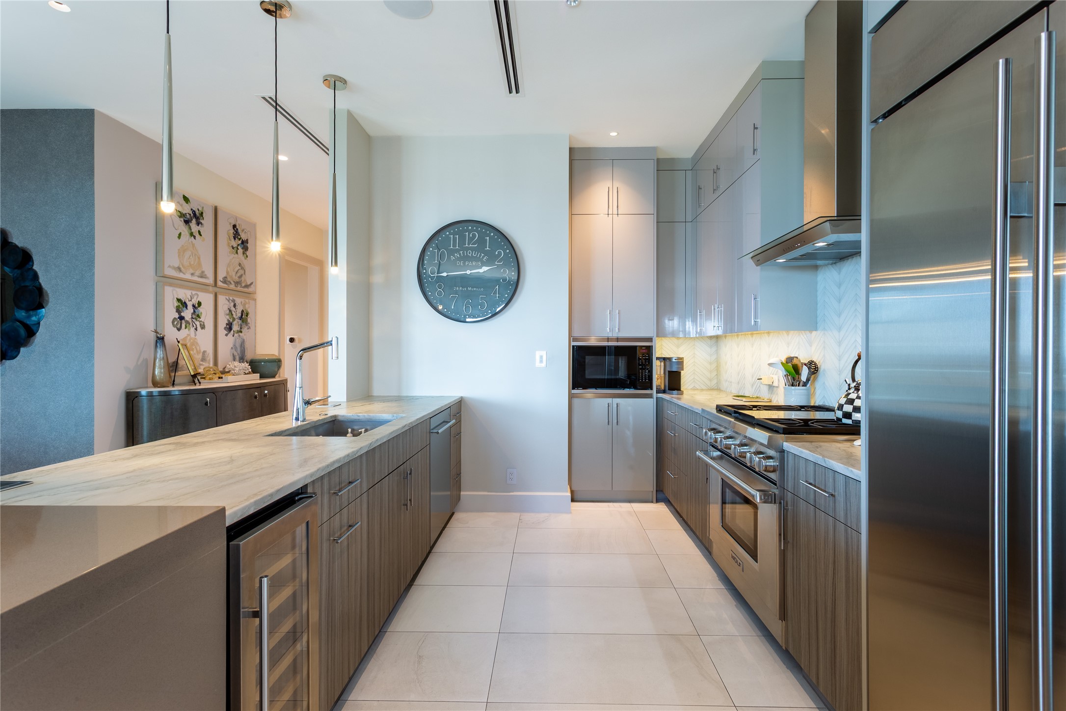 2300 WOLF Street 14C