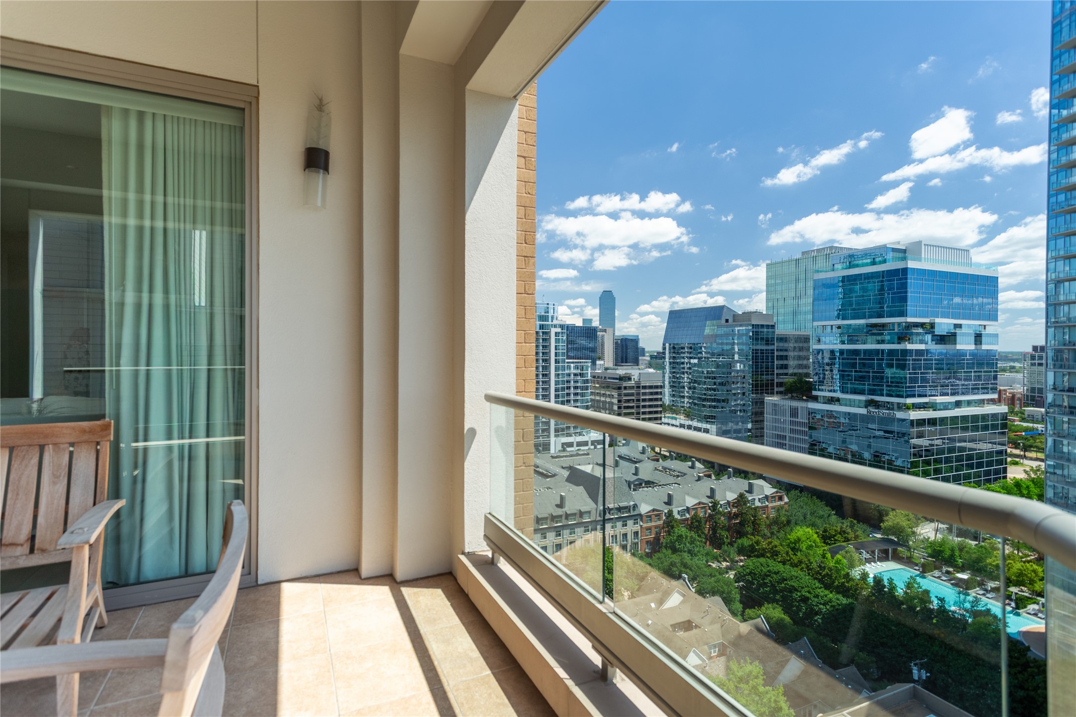 2300 WOLF Street 14C