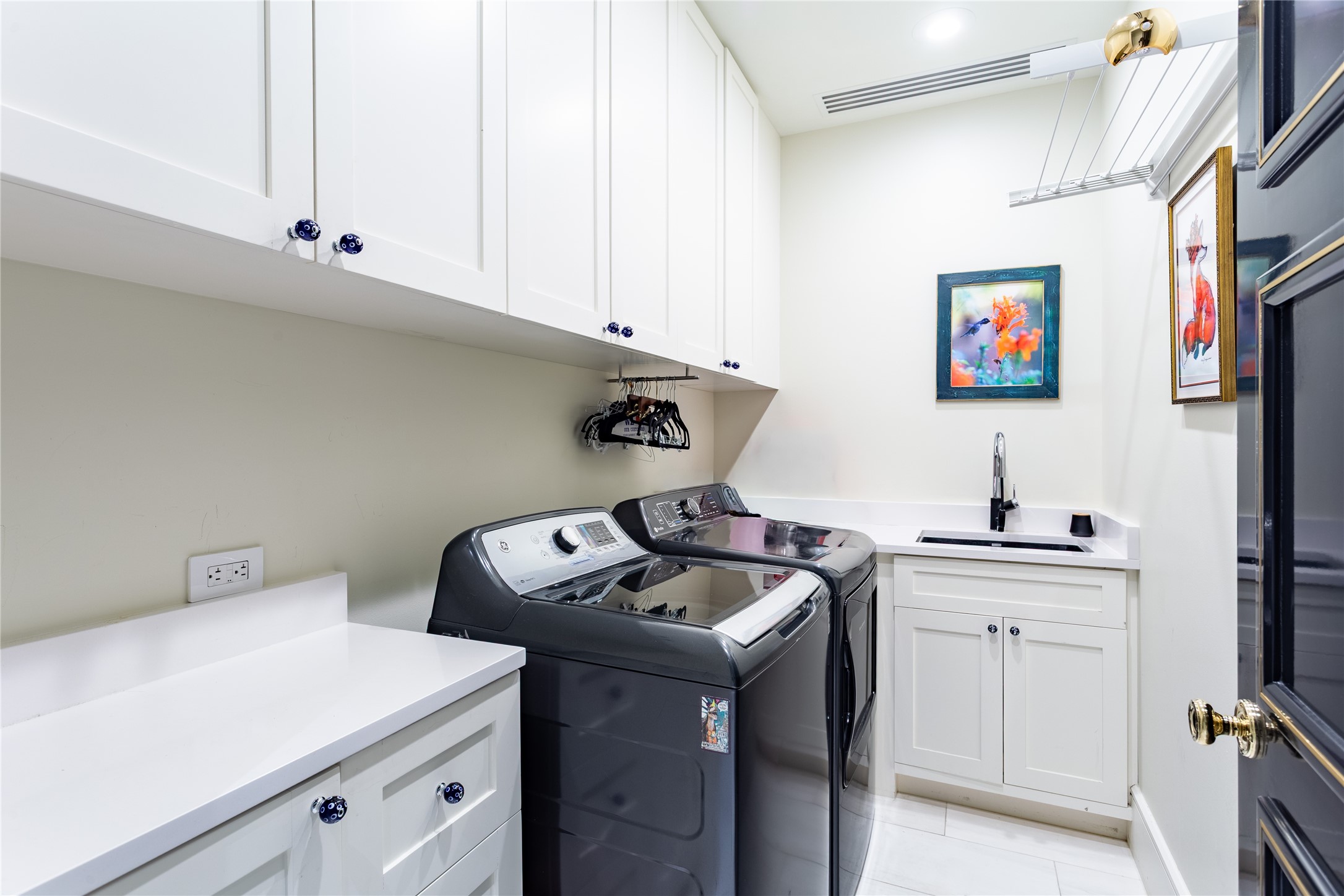 2300 WOLF Street 5D