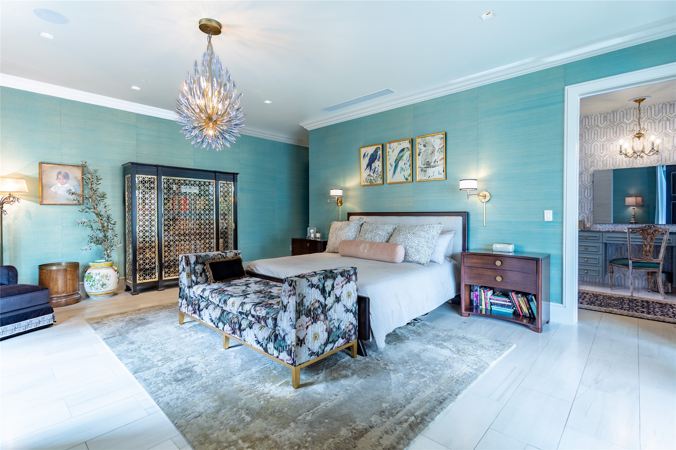 2300 WOLF Street 5D