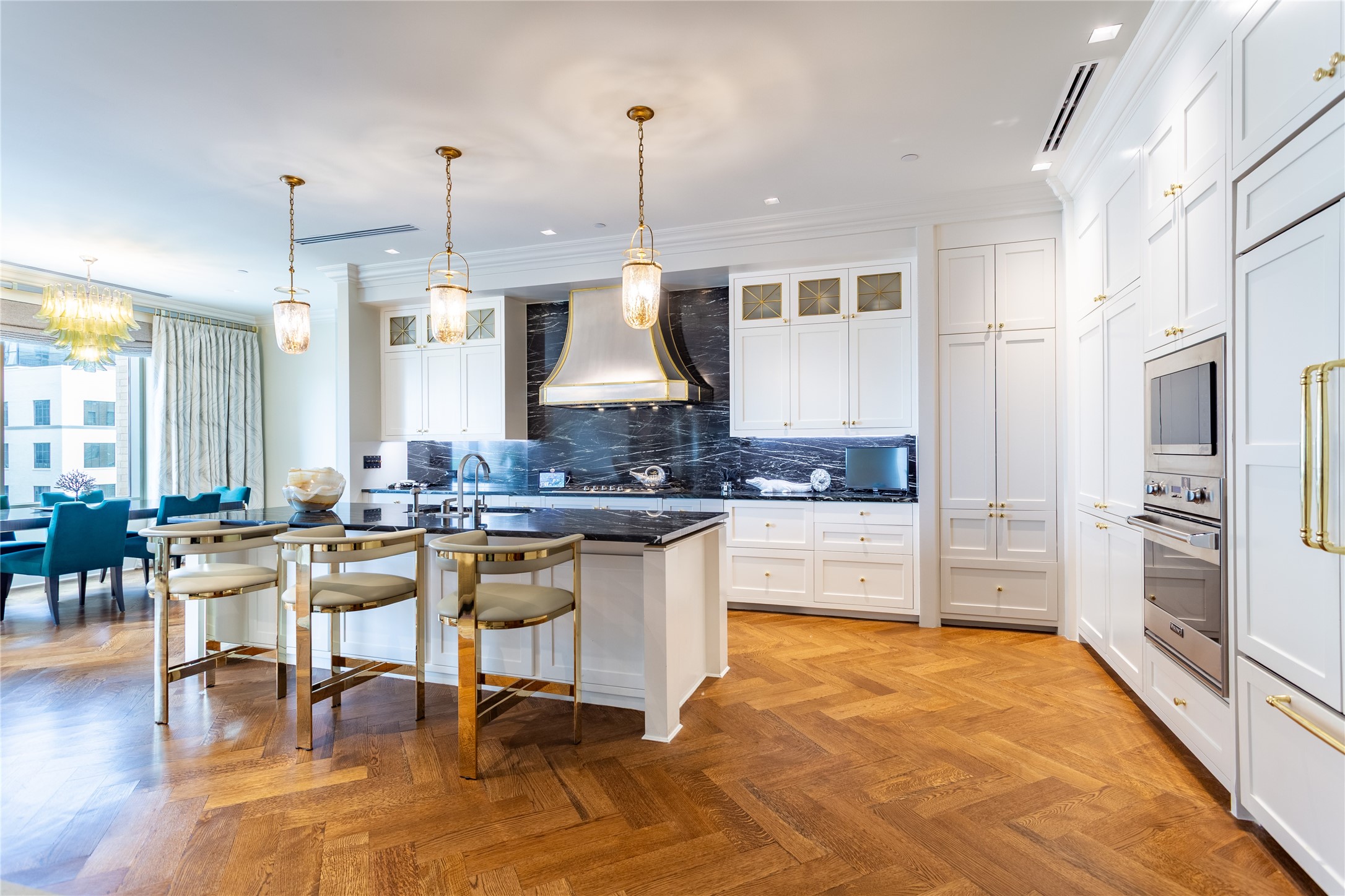 2300 WOLF Street 5D