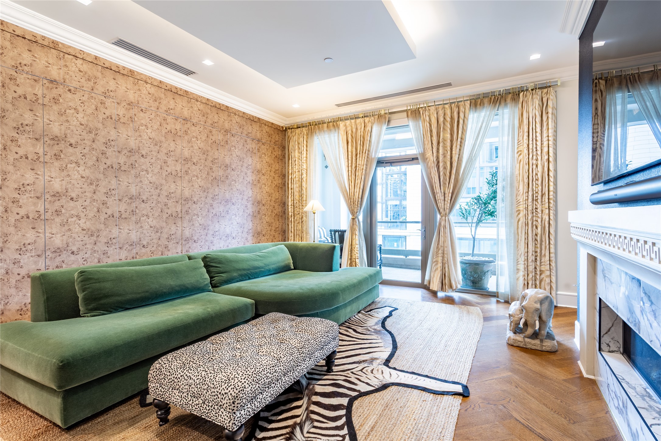 2300 WOLF Street 5D