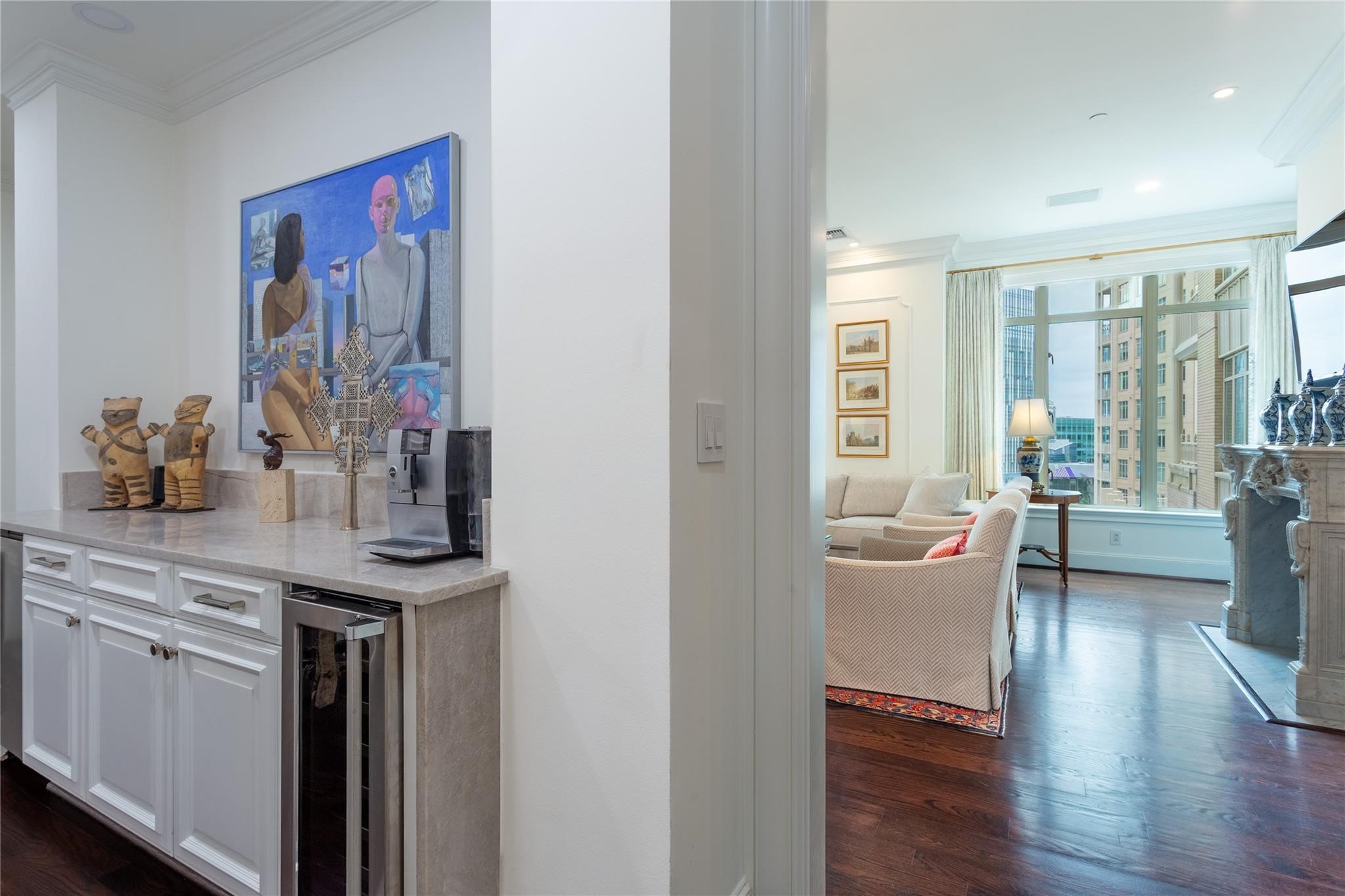 2525 N PEARL Street 1004