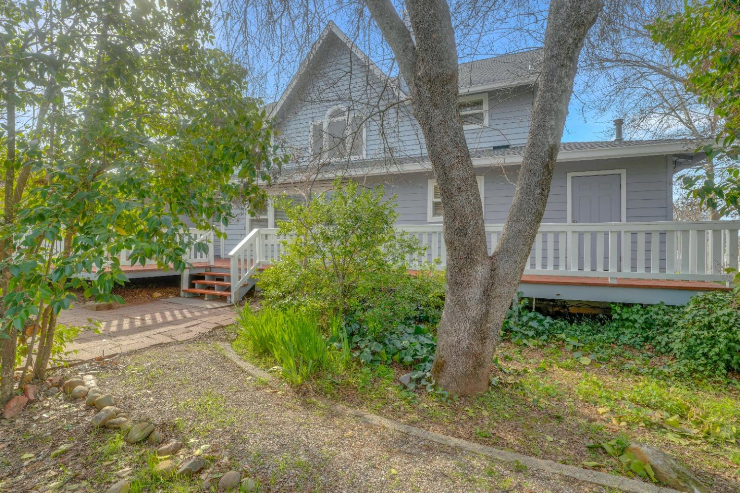 4045 Red Hill Road