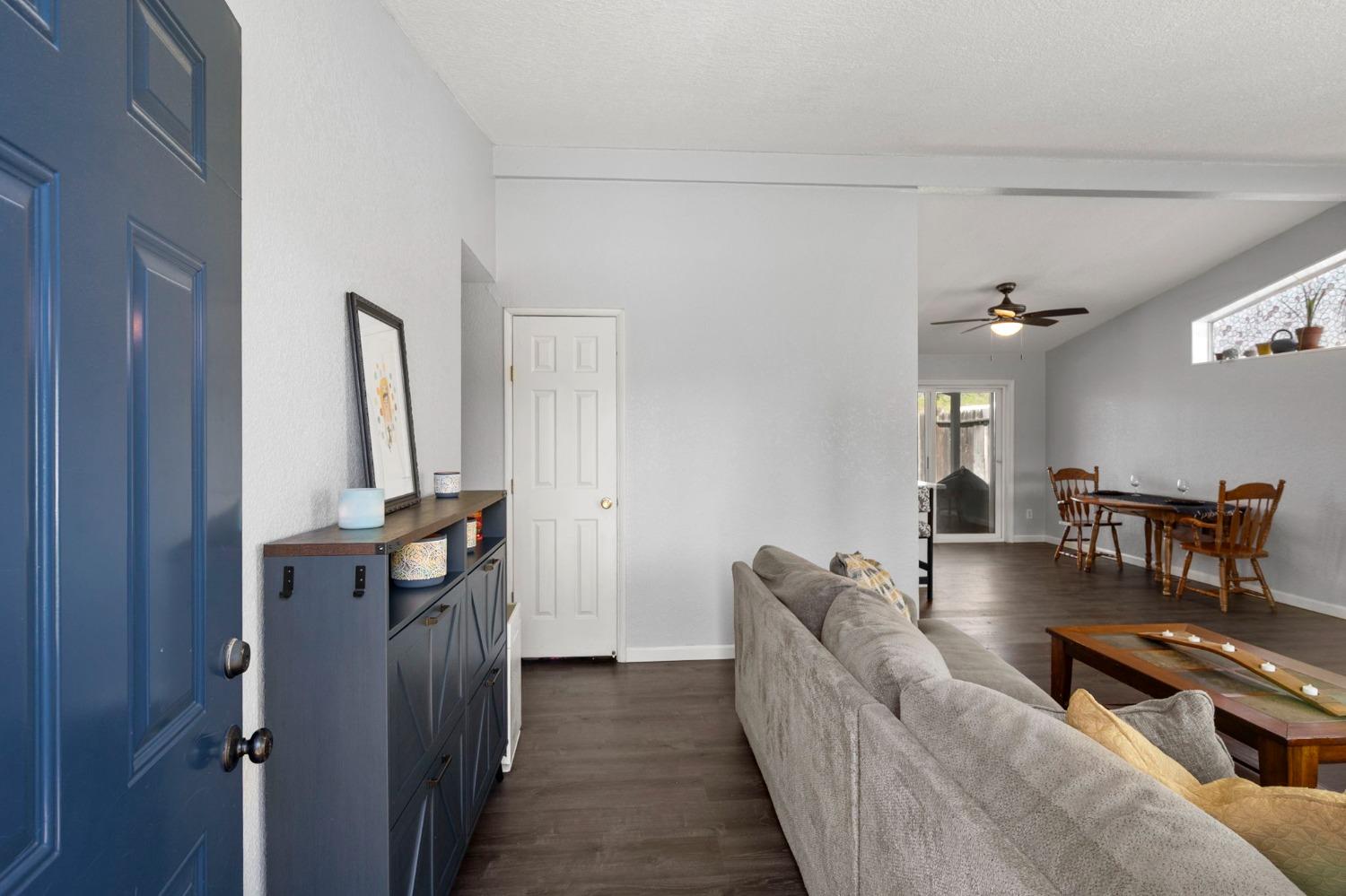 255 Deerfield Circle