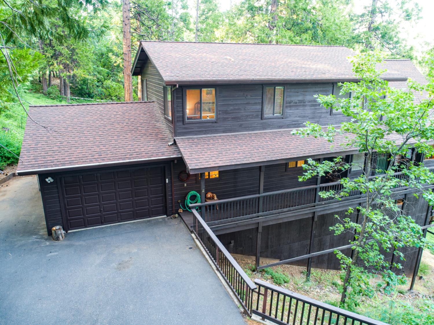 3163 Menominee Court