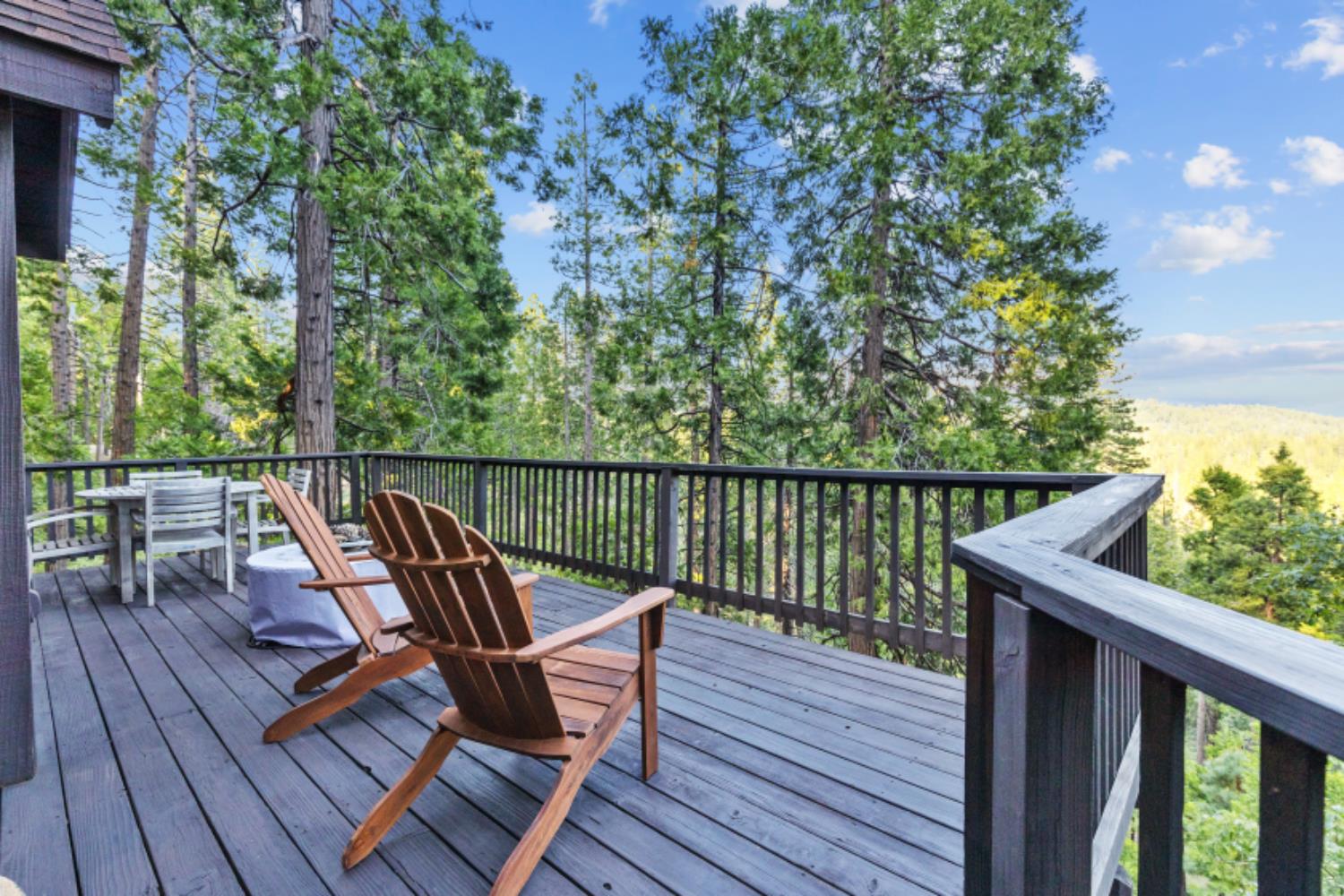 3163 Menominee Court