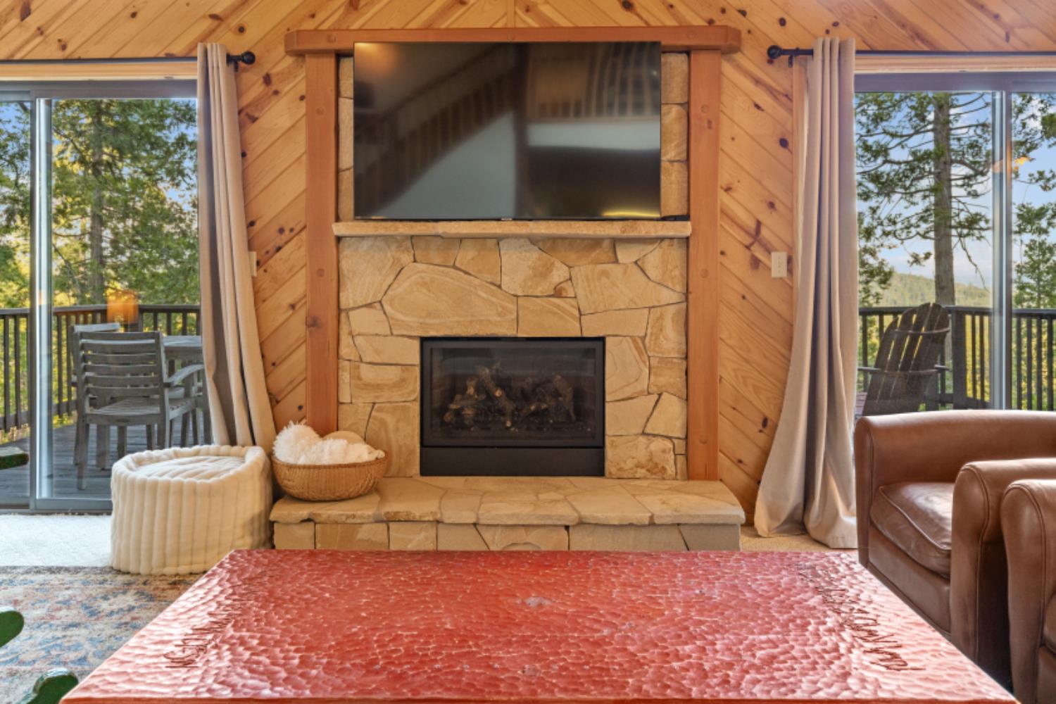 3163 Menominee Court