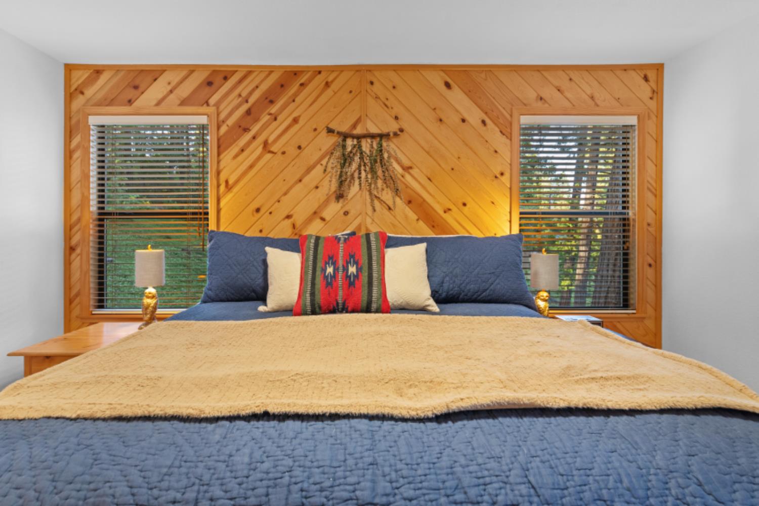 3163 Menominee Court