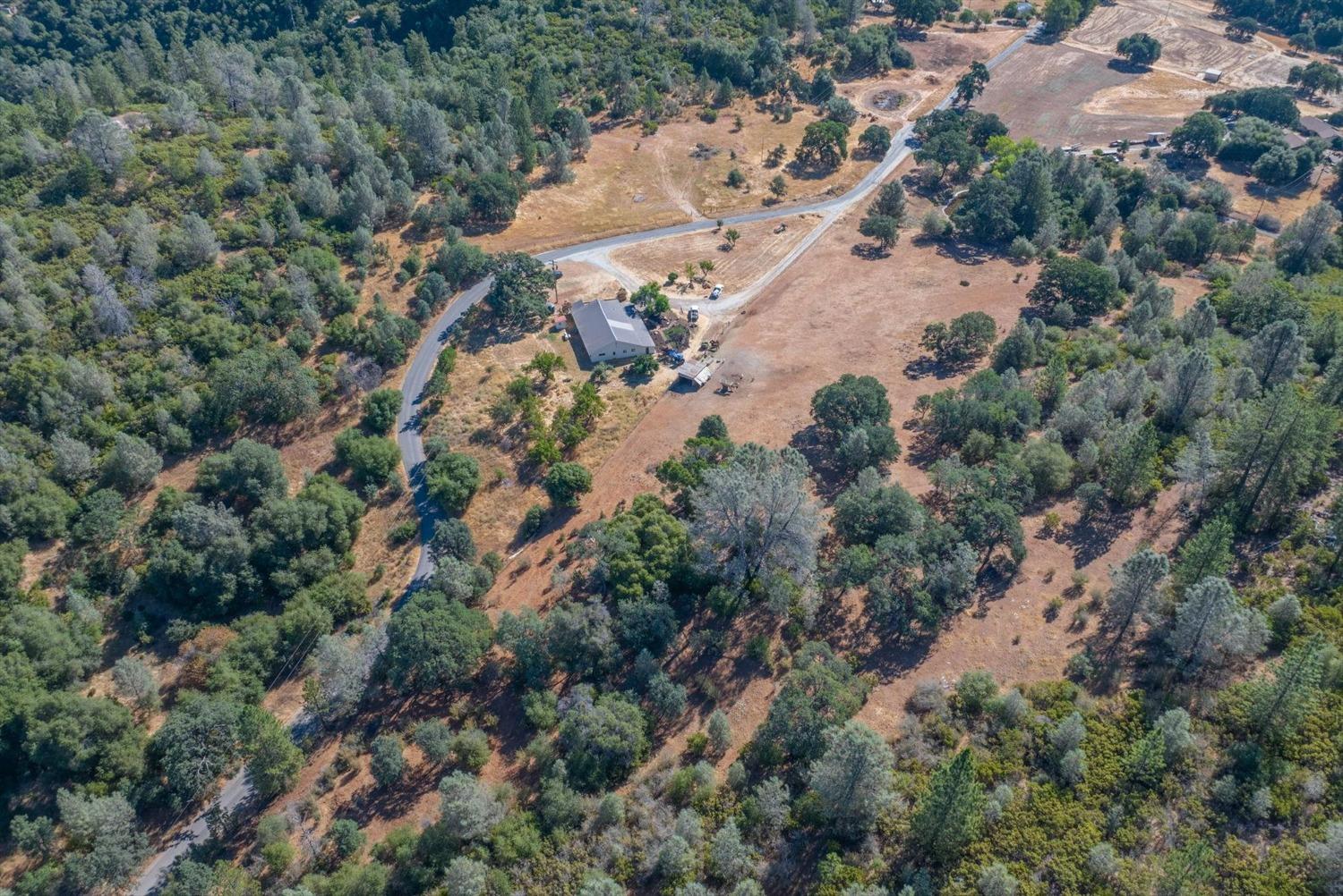 5572 Darby Lane
