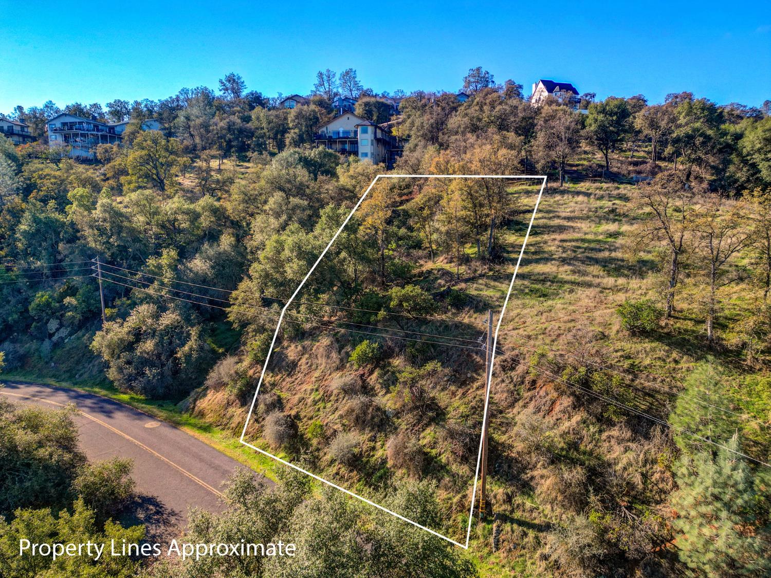 4876 Lakeshore Drive