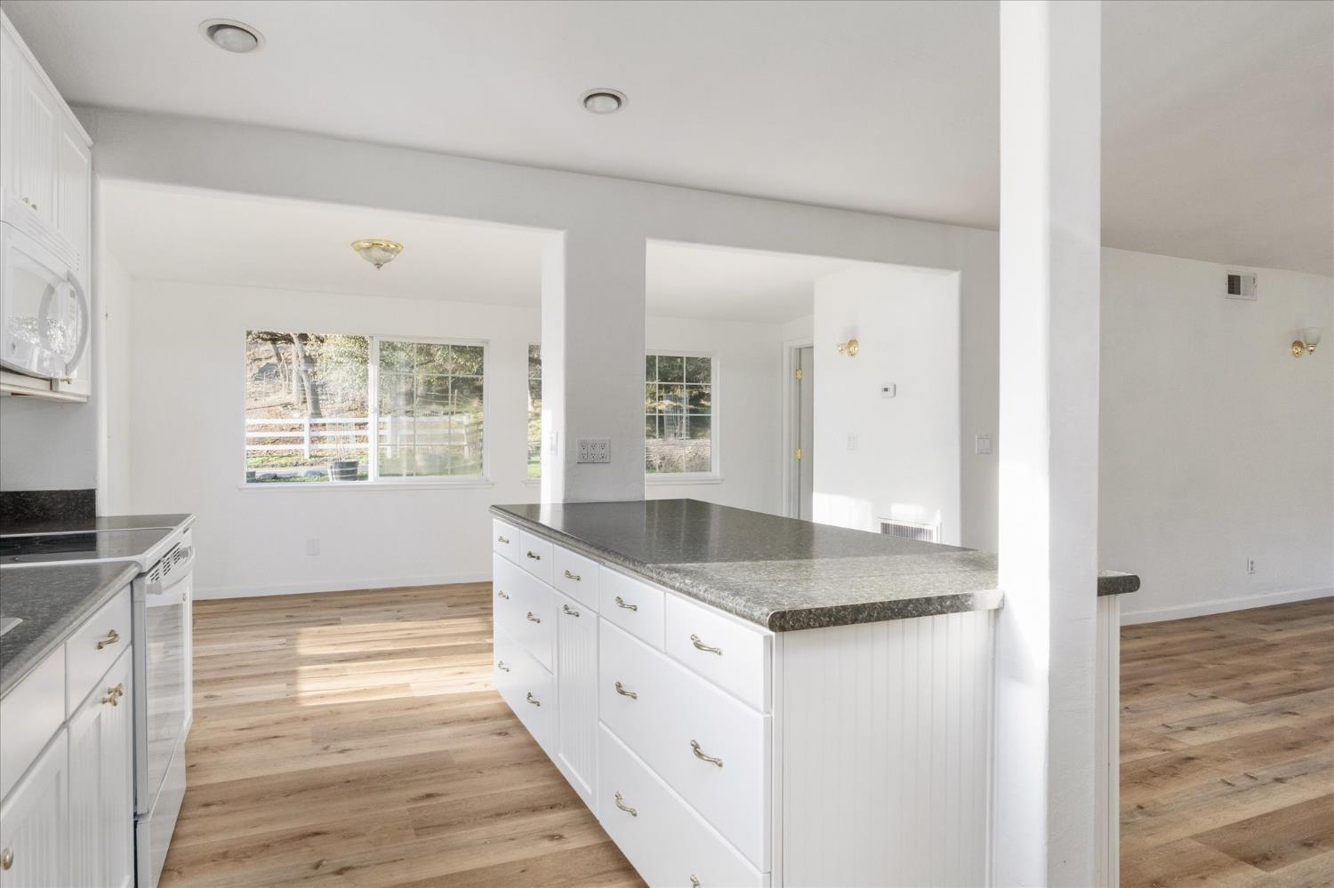 8653 Hidden Valley Road