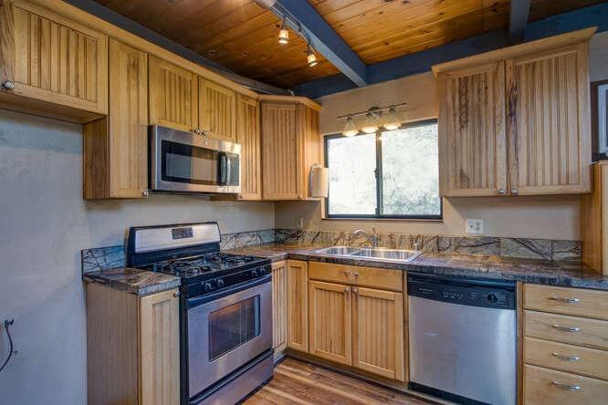 5633 Silver Saddle Drive