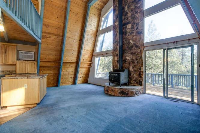 5633 Silver Saddle Drive