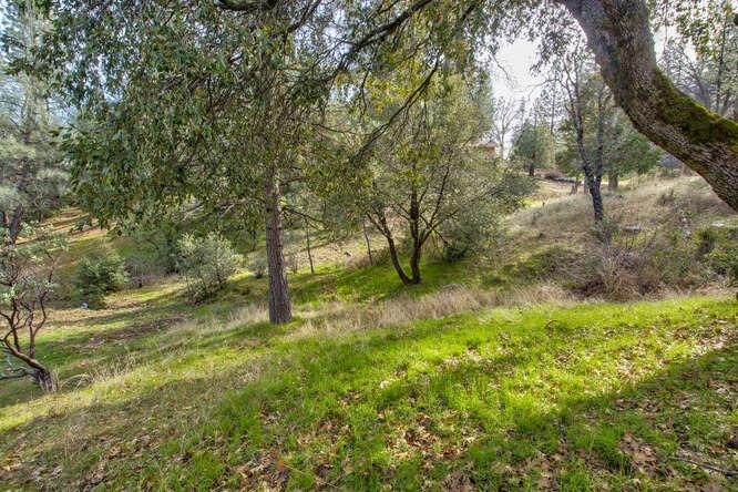 5633 Silver Saddle Drive