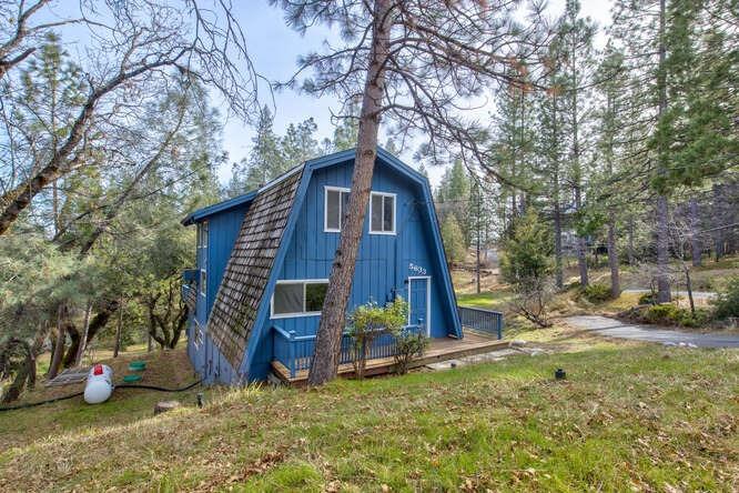 5633 Silver Saddle Drive