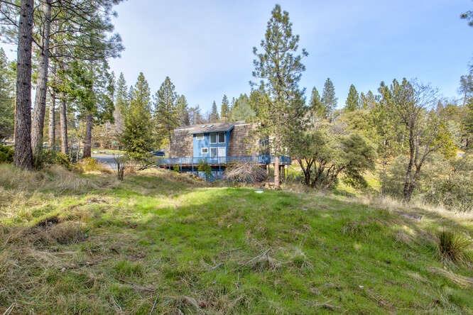 5633 Silver Saddle Drive