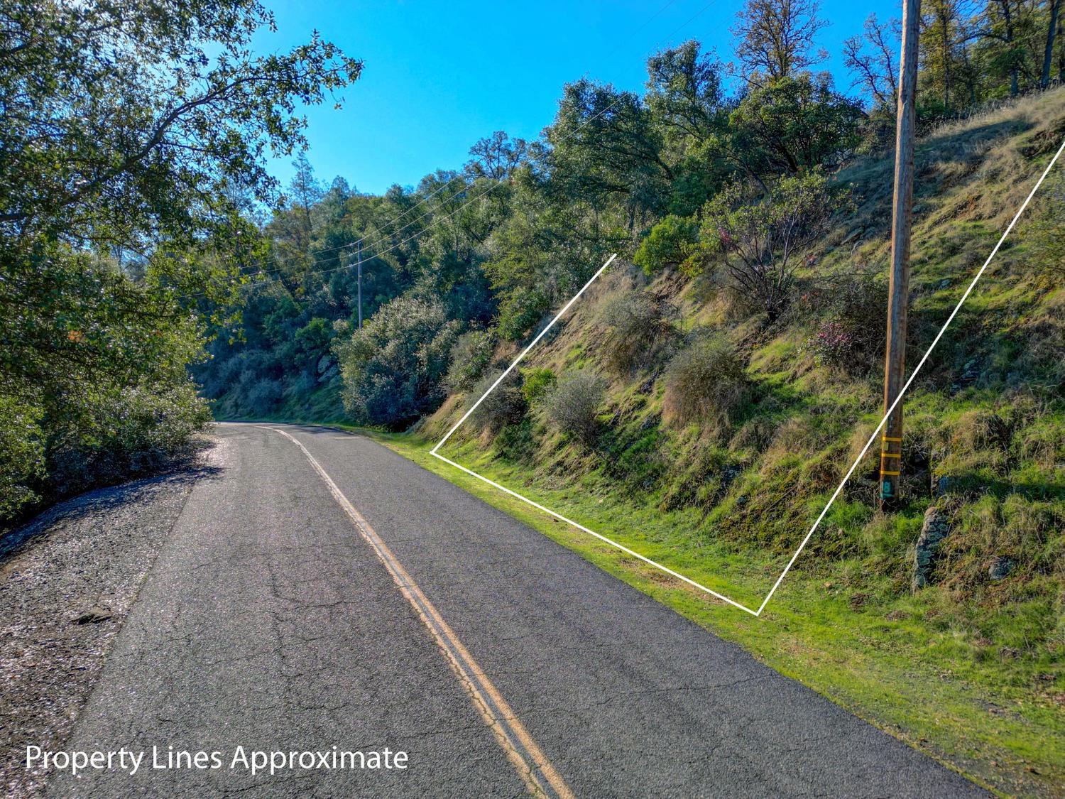 4876 Lakeshore Drive