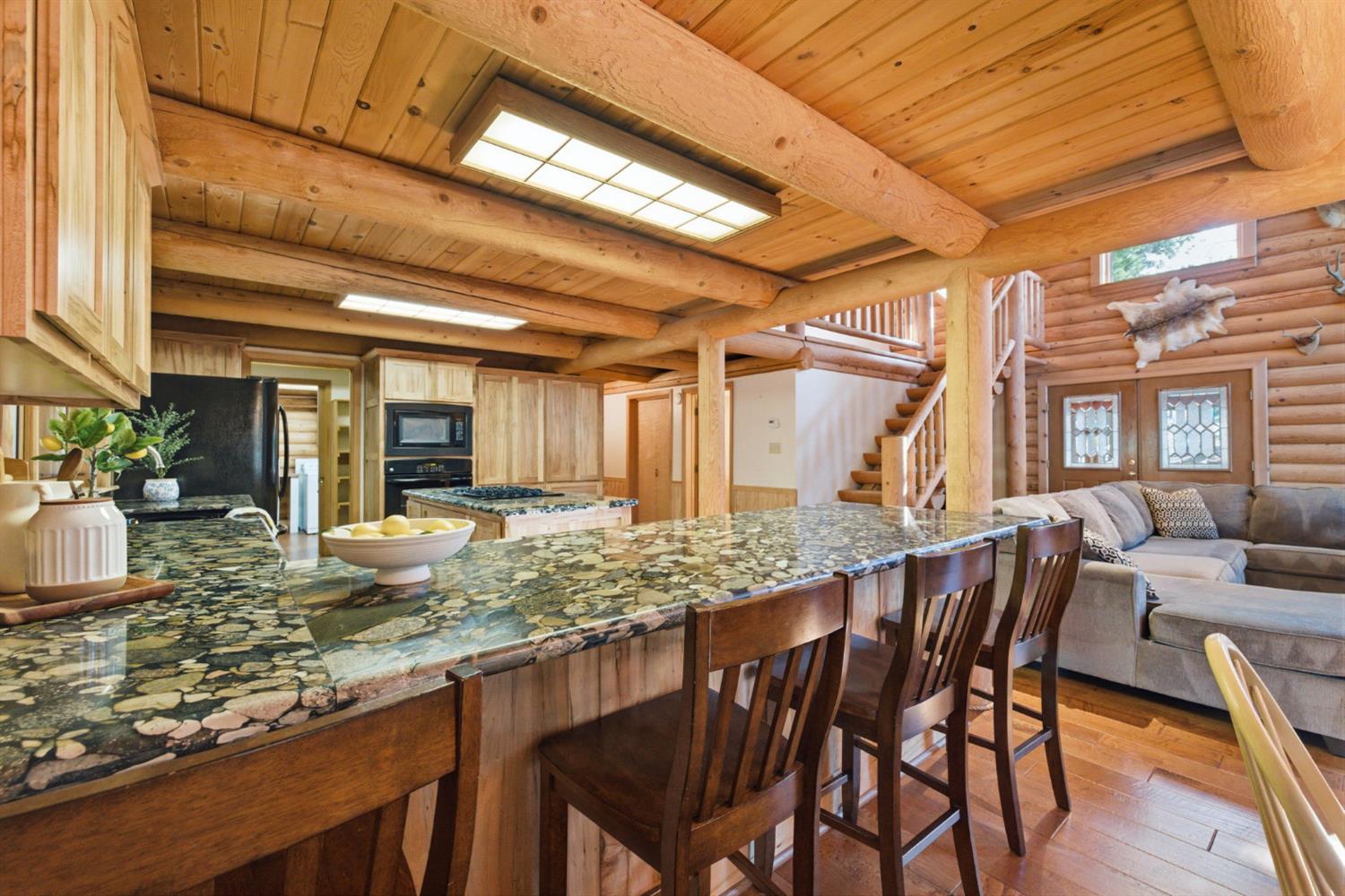 2428 Rancho Paradiso