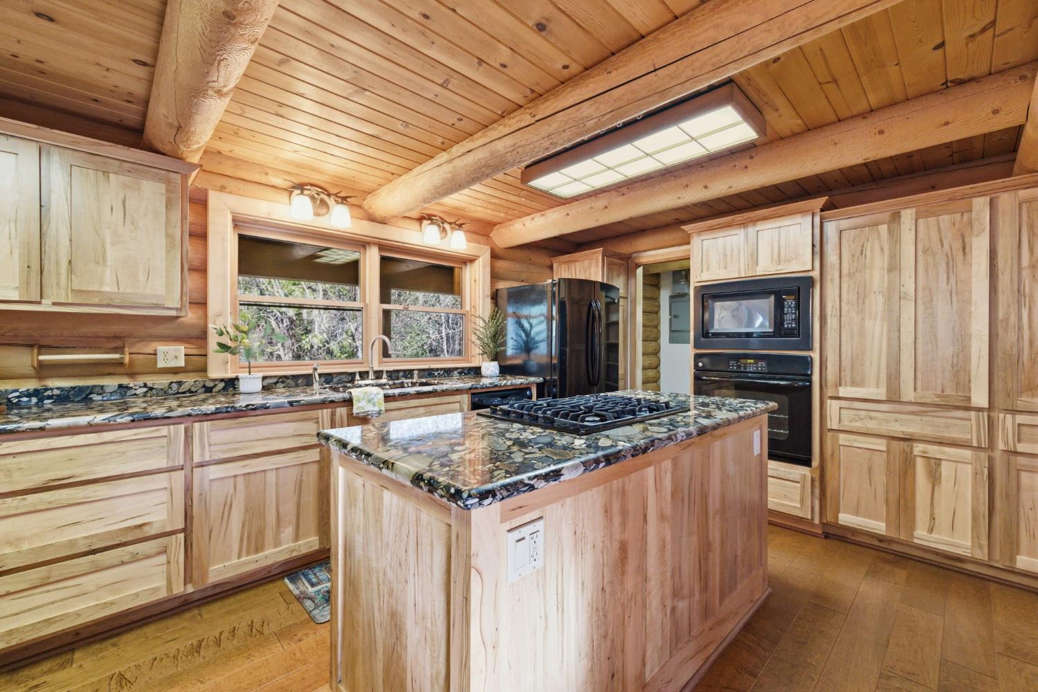 2428 Rancho Paradiso